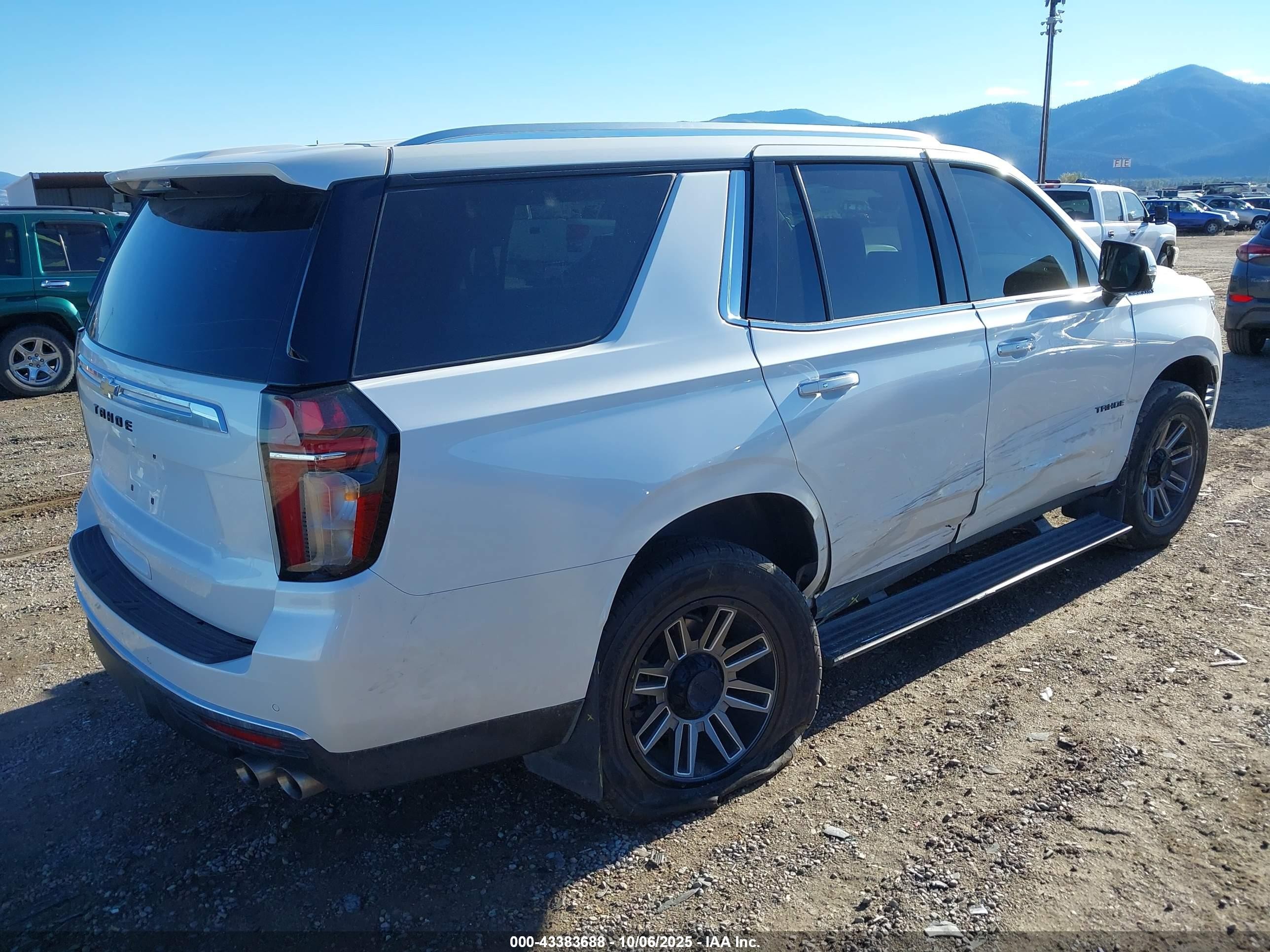 2024 Chevrolet Tahoe 4wd High Country Белый vin: 1GNSKTKL6RR117688