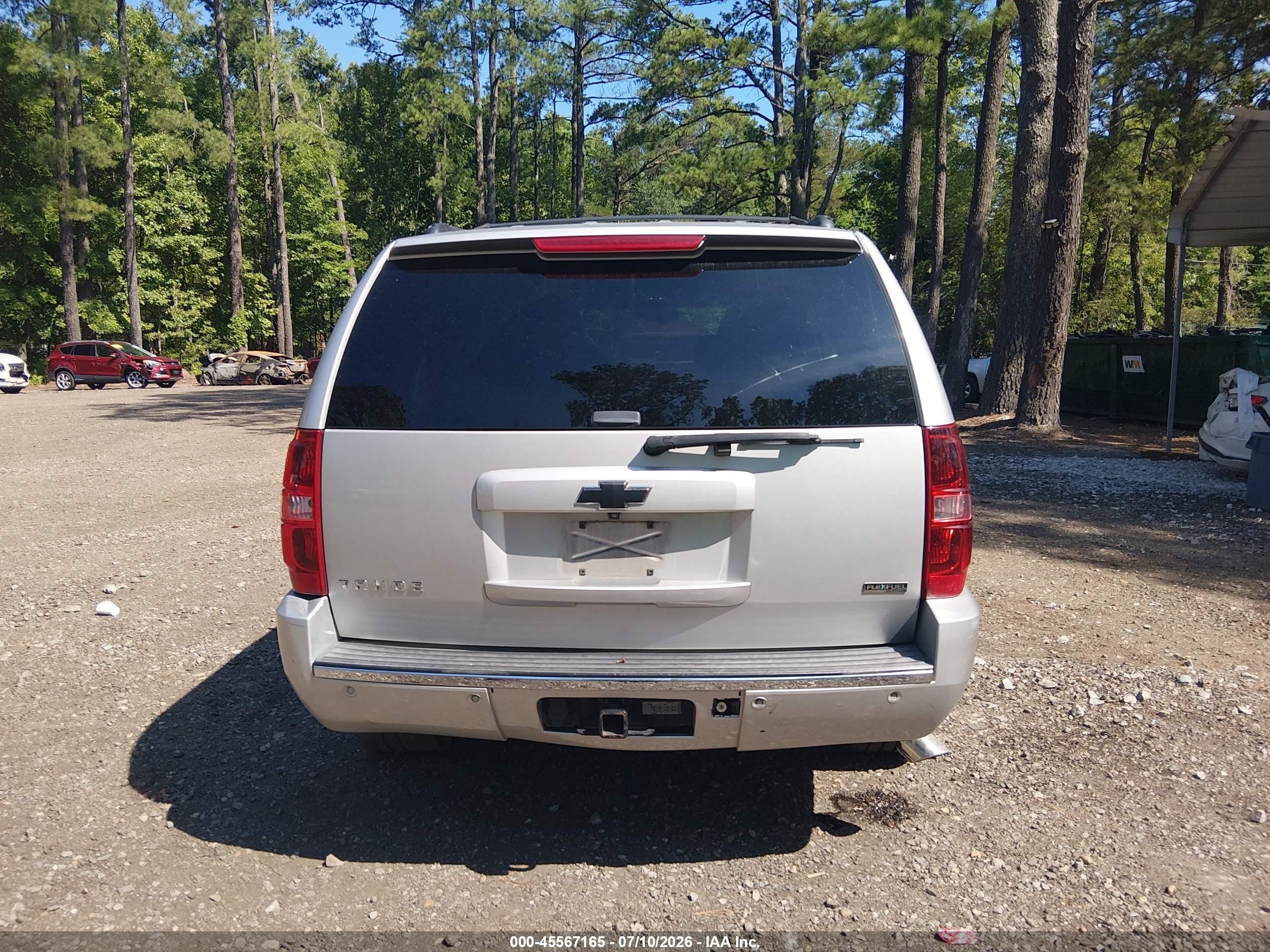 2010 Chevrolet Tahoe Ltz Silver vin: 1GNUCCE04AR168313
