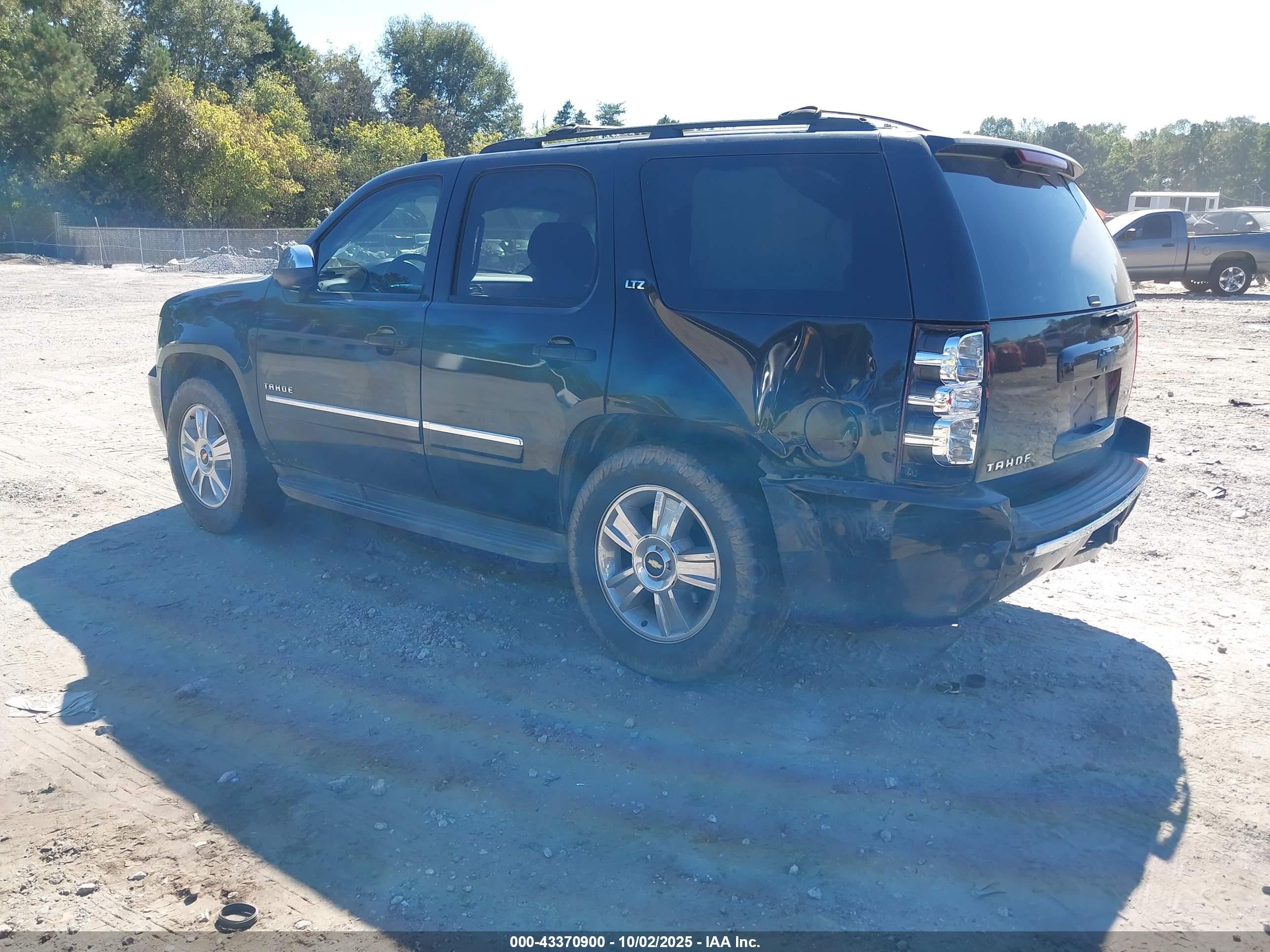 2010 Chevrolet Tahoe Ltz Black vin: 1GNUCCE09AR191635