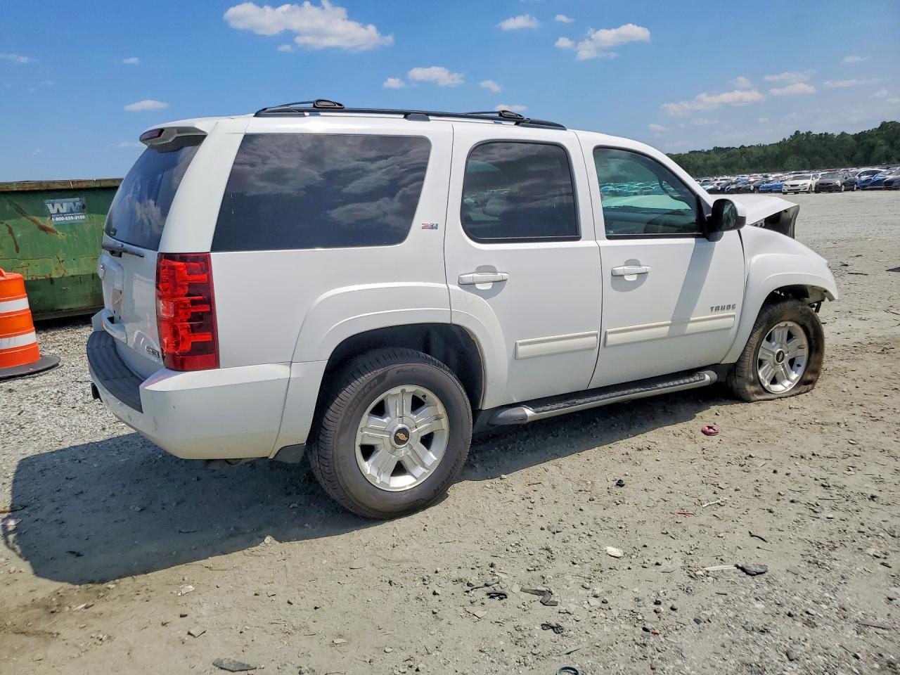 2010 Chevrolet Tahoe K1500 Lt Белый vin: 1GNUKBE06AR222417