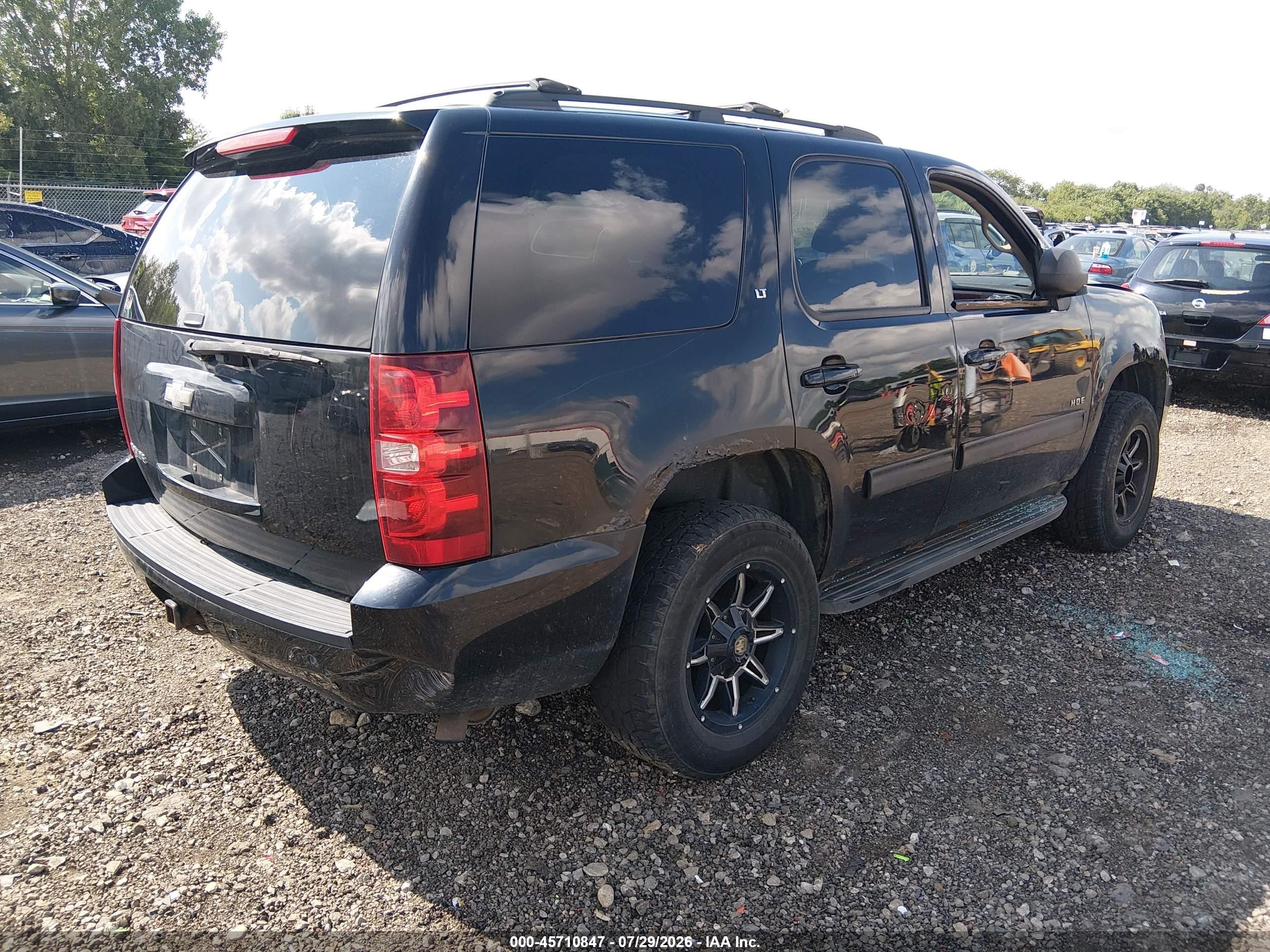 2010 Chevrolet Tahoe Lt Black vin: 1GNUKBE07AR198211
