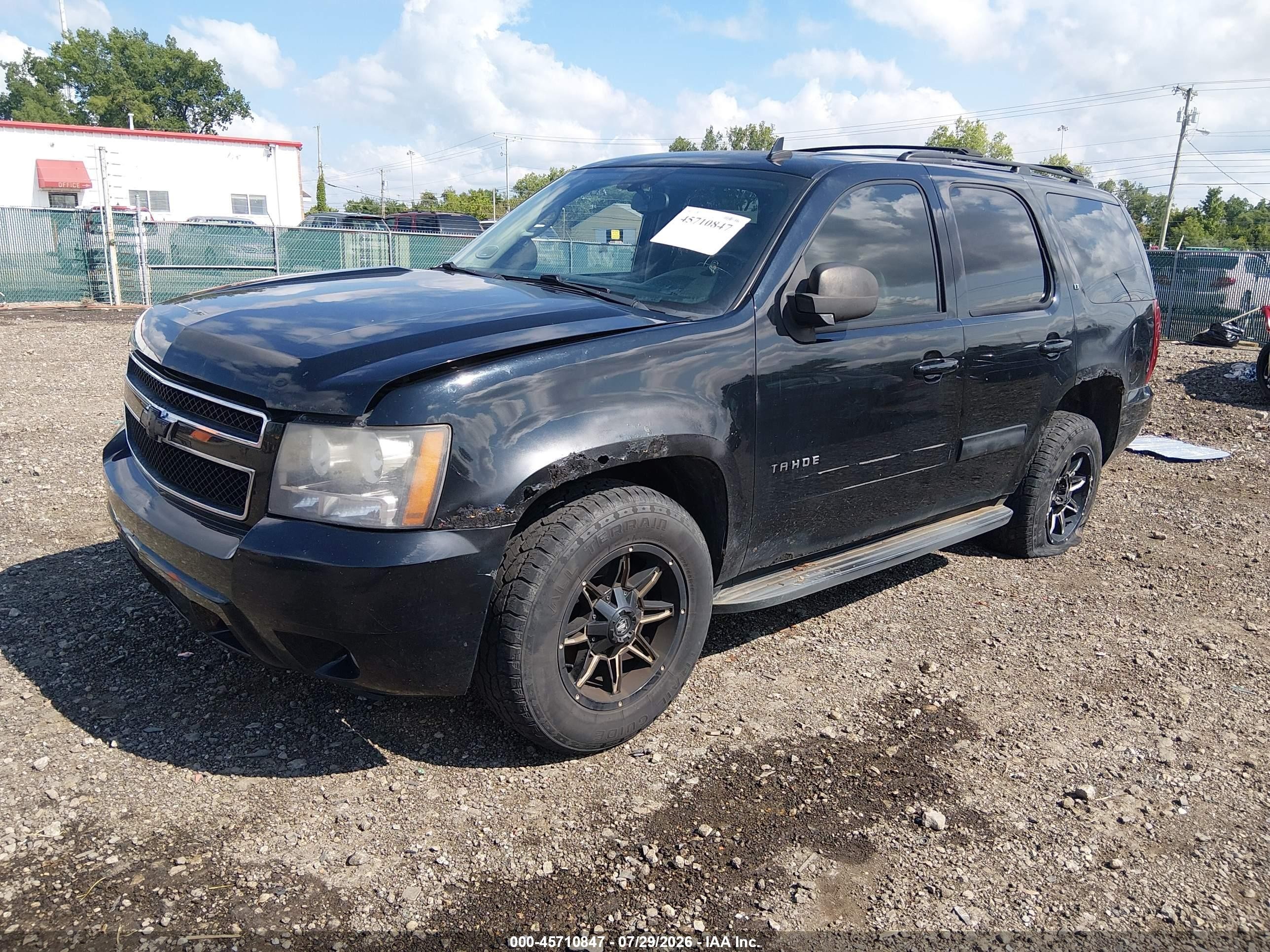 2010 Chevrolet Tahoe Lt Black vin: 1GNUKBE07AR198211