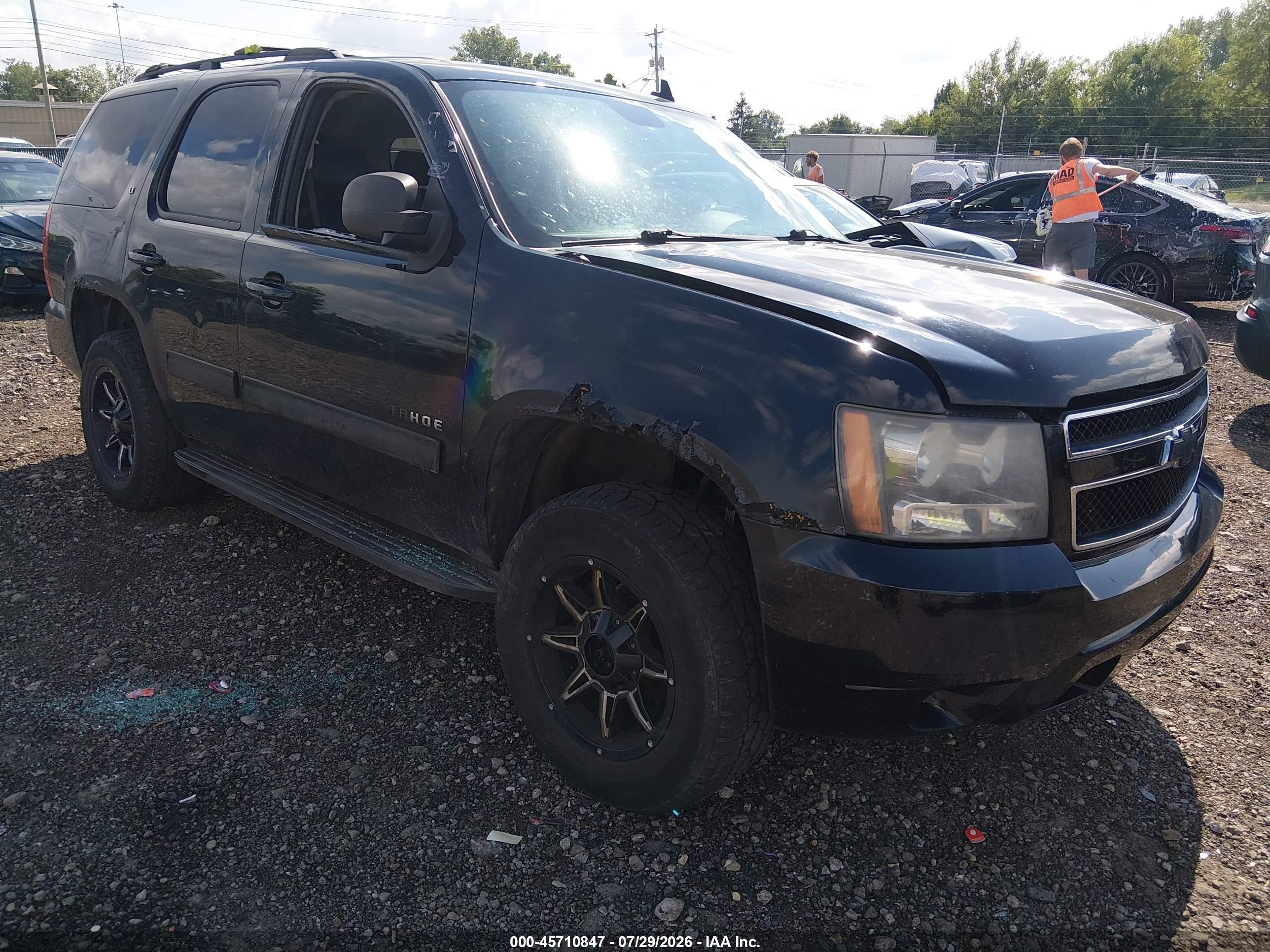 2010 Chevrolet Tahoe Lt Black vin: 1GNUKBE07AR198211