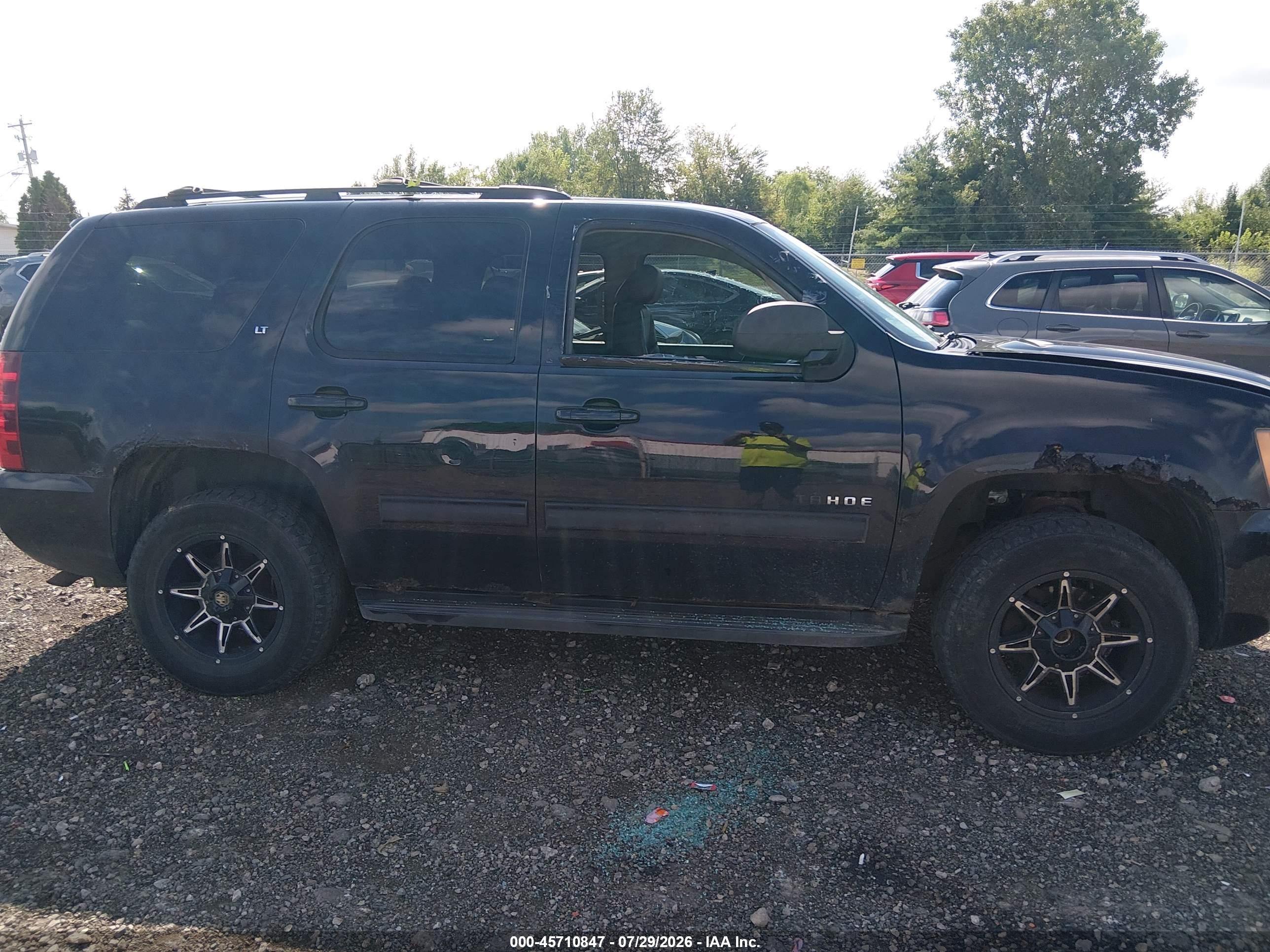 2010 Chevrolet Tahoe Lt Black vin: 1GNUKBE07AR198211