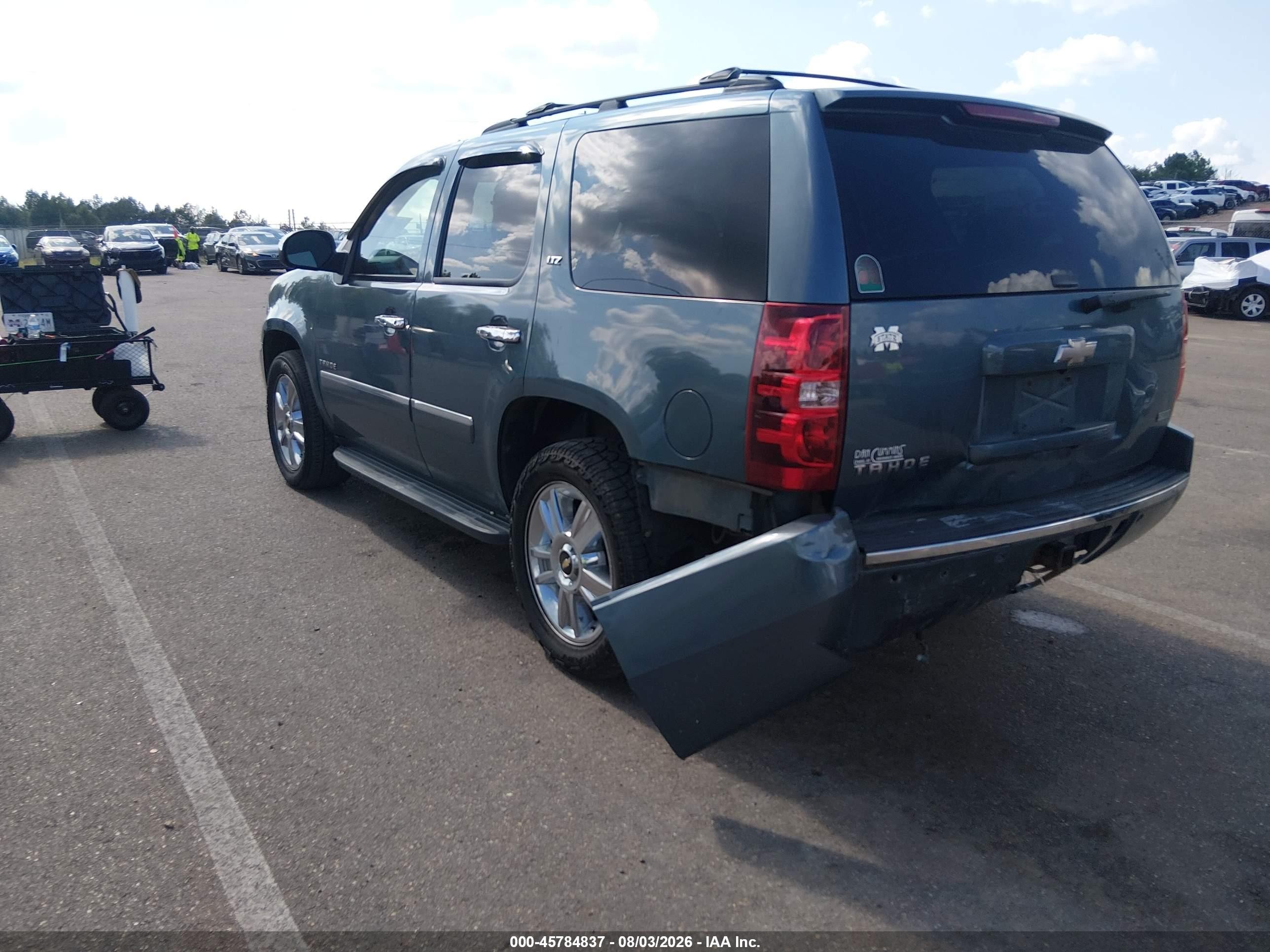 2010 Chevrolet Tahoe Ltz Blue vin: 1GNUKCE02AR114334