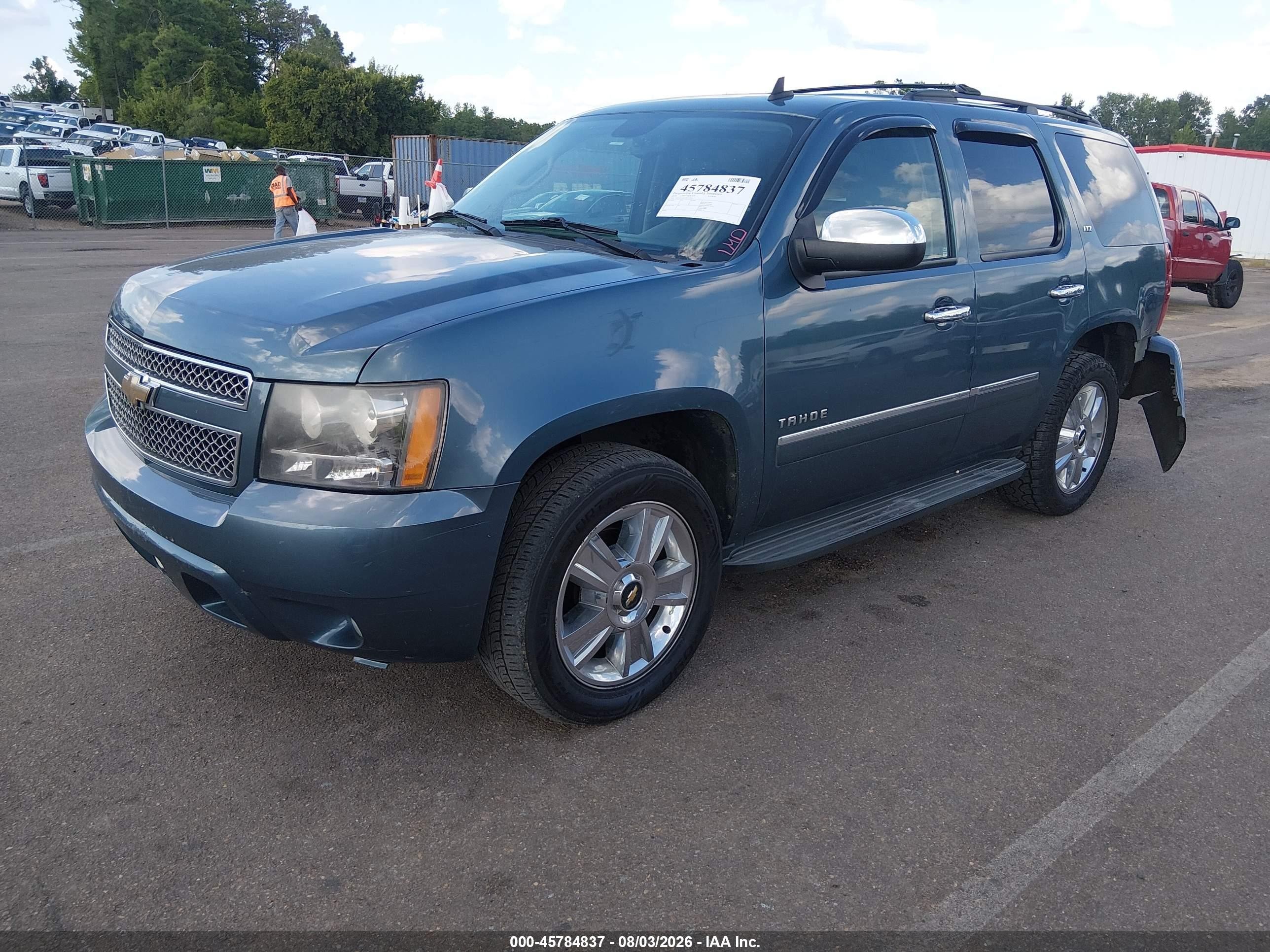 2010 Chevrolet Tahoe Ltz Blue vin: 1GNUKCE02AR114334