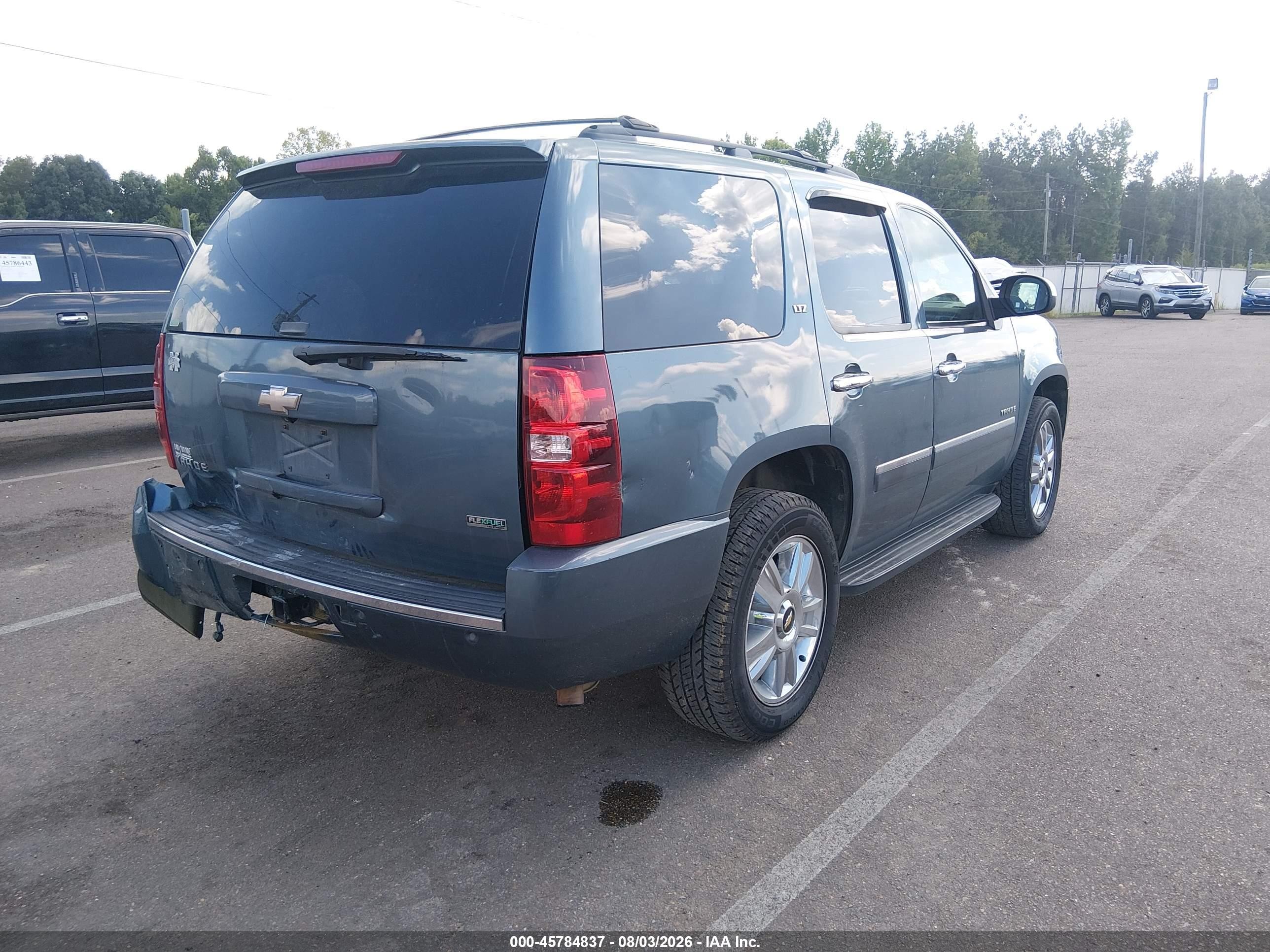 2010 Chevrolet Tahoe Ltz Blue vin: 1GNUKCE02AR114334