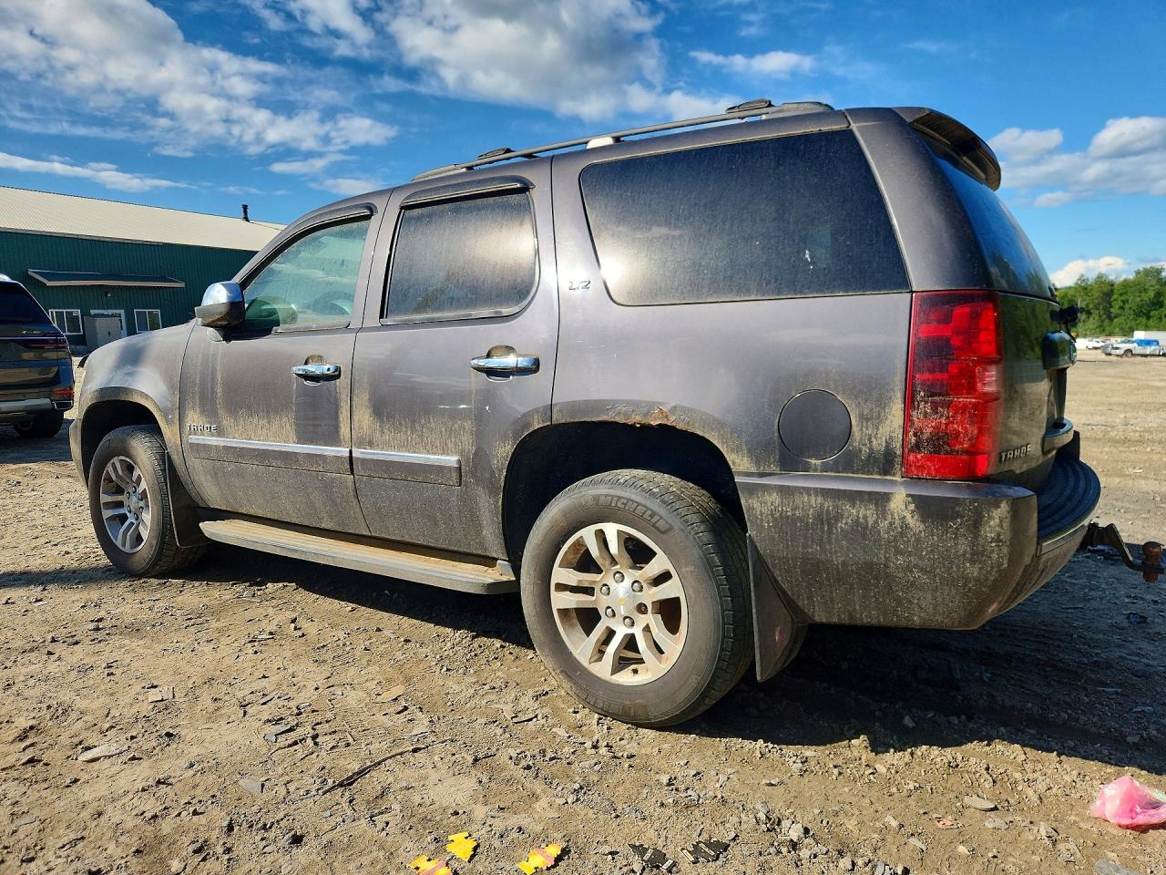 2010 Chevrolet Tahoe K1500 Ltz Gray vin: 1GNUKCE02AR140769