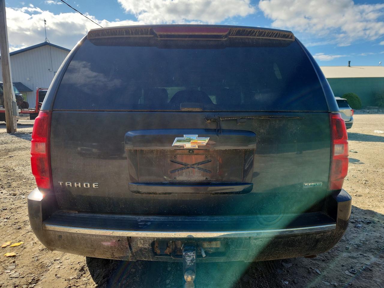 2010 Chevrolet Tahoe K1500 Ltz Gray vin: 1GNUKCE02AR140769
