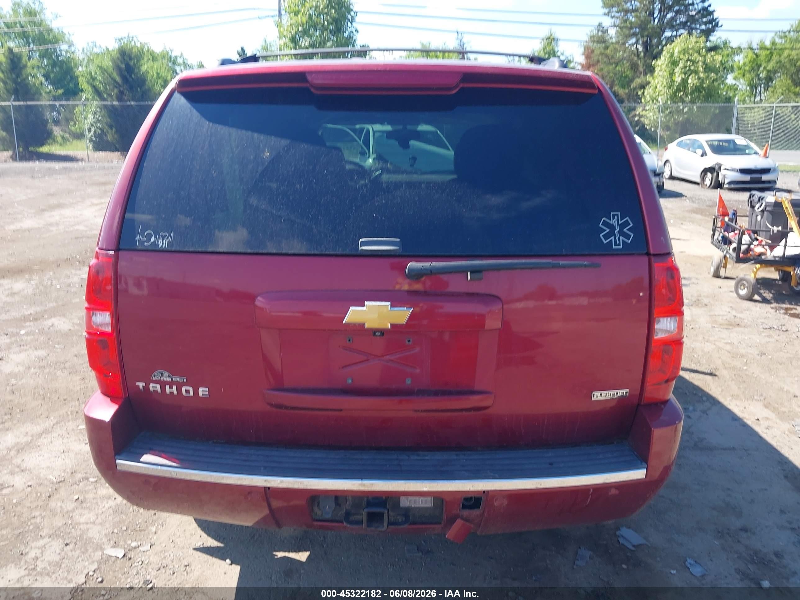 2010 Chevrolet Tahoe Ltz Red vin: 1GNUKCE03AR143776