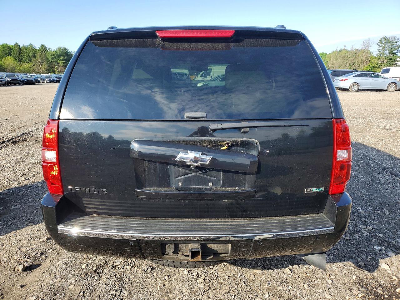 2010 Chevrolet Tahoe K1500 Ltz Black vin: 1GNUKCE03AR274609
