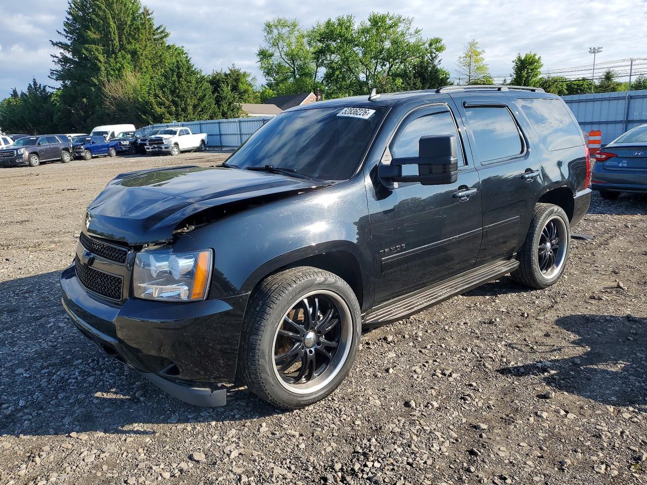2010 Chevrolet Tahoe K1500 Ltz Black vin: 1GNUKCE03AR274609