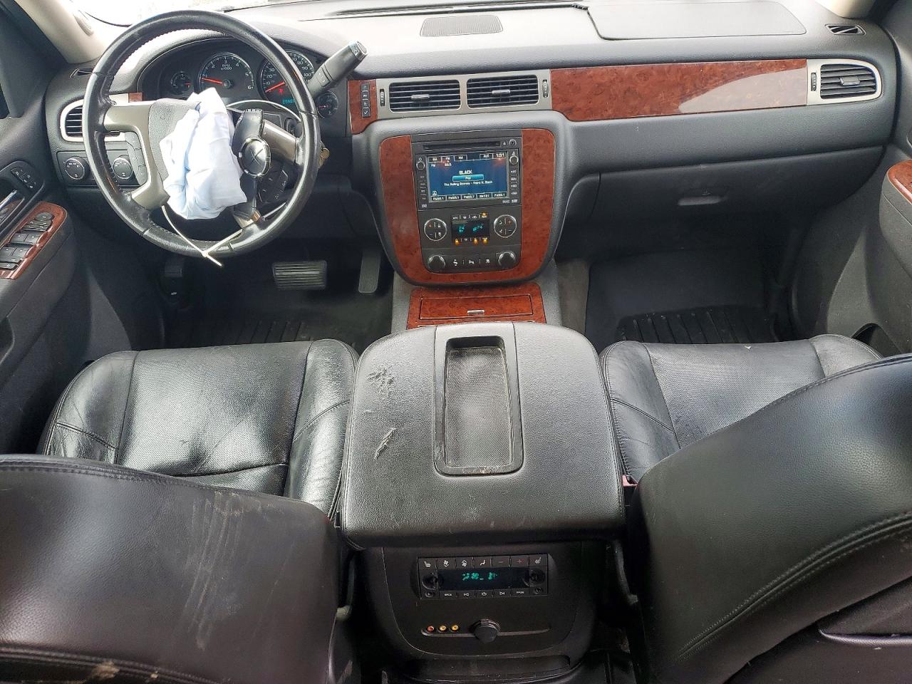 2010 Chevrolet Tahoe K1500 Ltz Gray vin: 1GNUKCE05AR164502