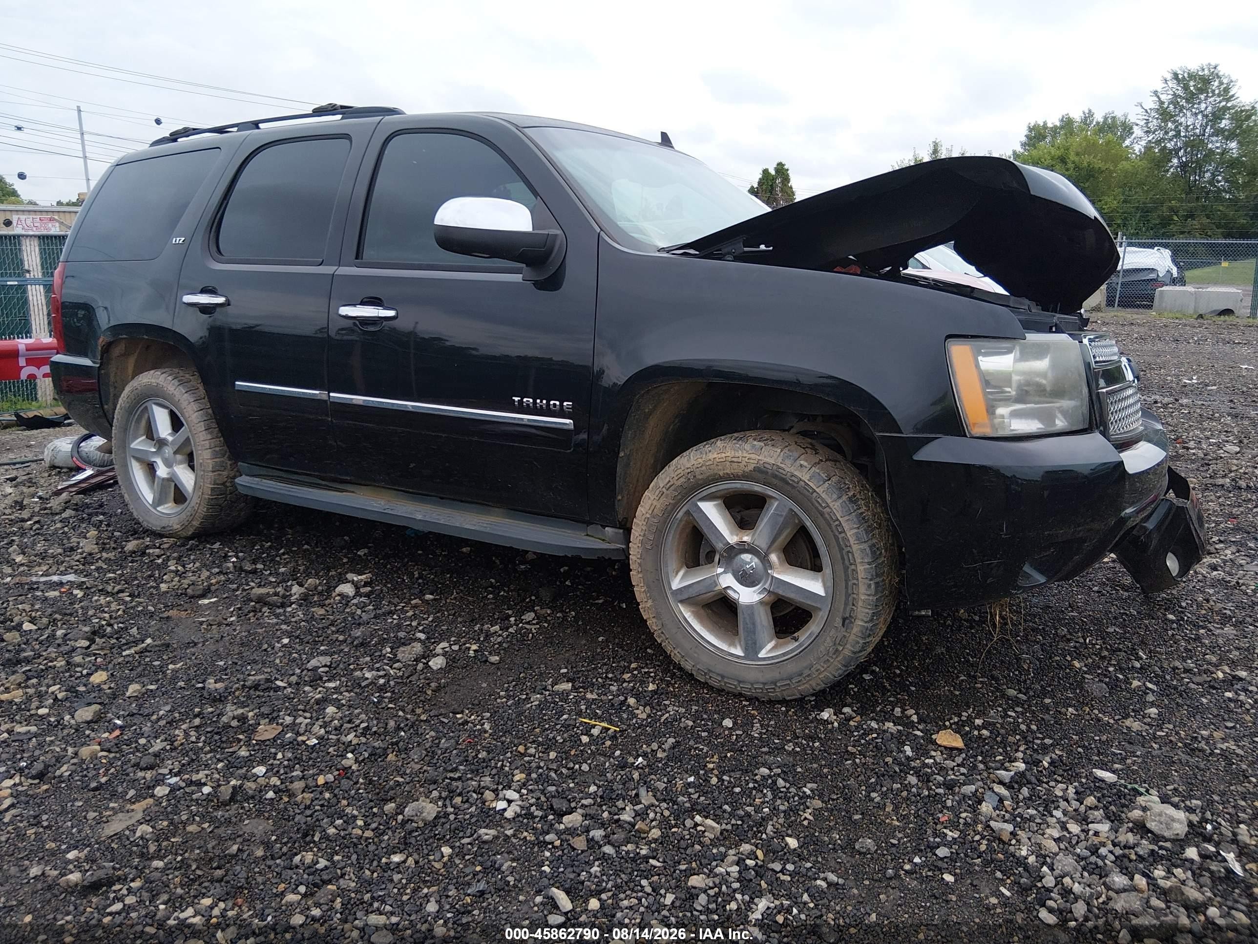 2010 Chevrolet Tahoe Ltz Black vin: 1GNUKCE08AR268255