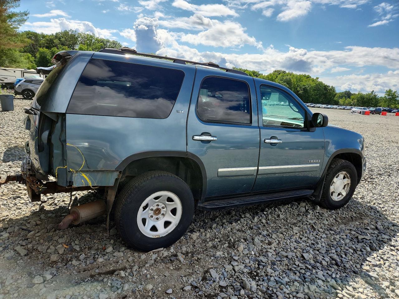 2010 Chevrolet Tahoe K1500 Ltz Синий vin: 1GNUKCE0XAR100925