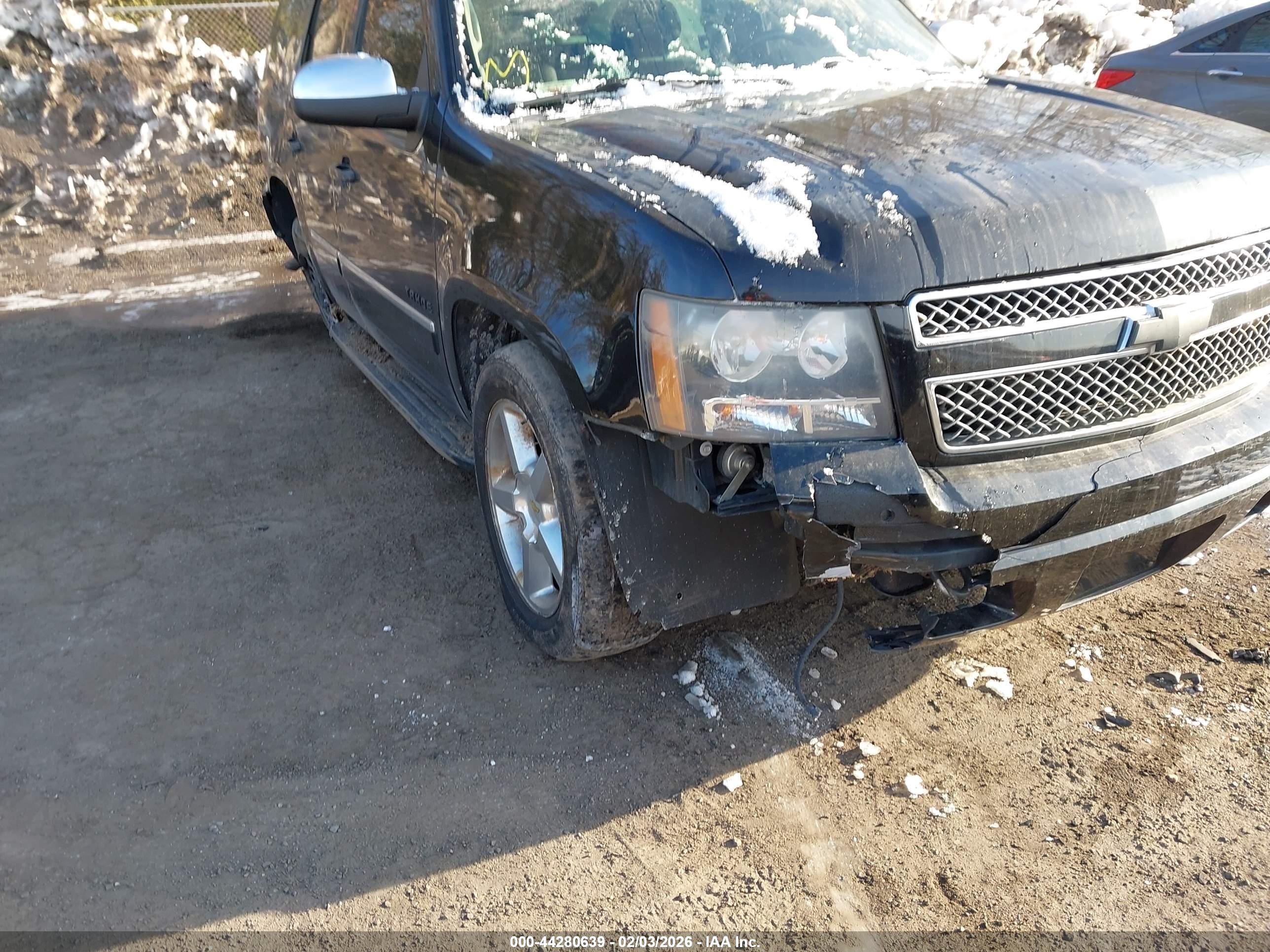 2010 Chevrolet Tahoe Ltz Black vin: 1GNUKCE0XAR242420