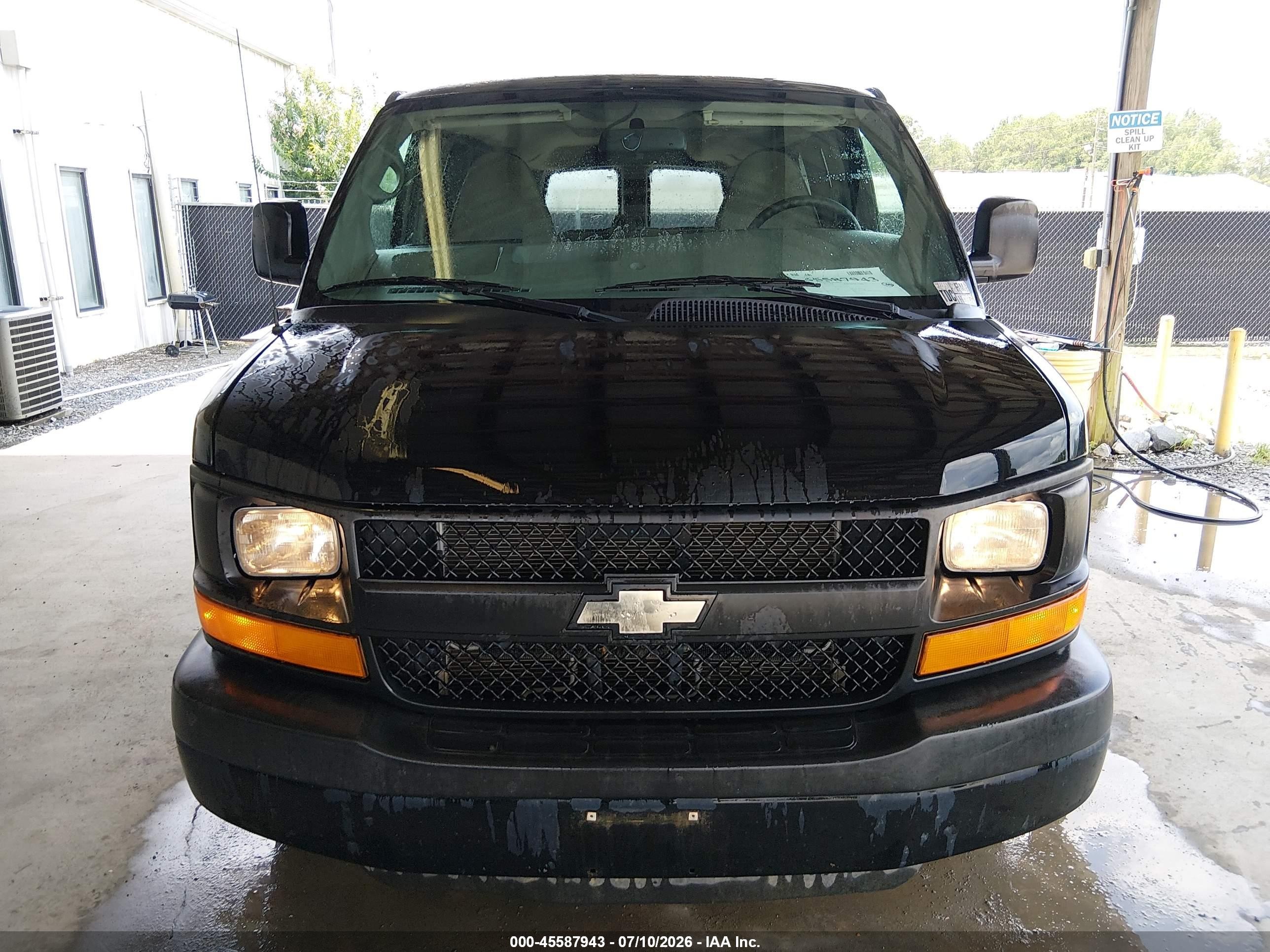 2015 Chevrolet Express 2500 Ls Черный vin: 1GNWGPFG3F1268733