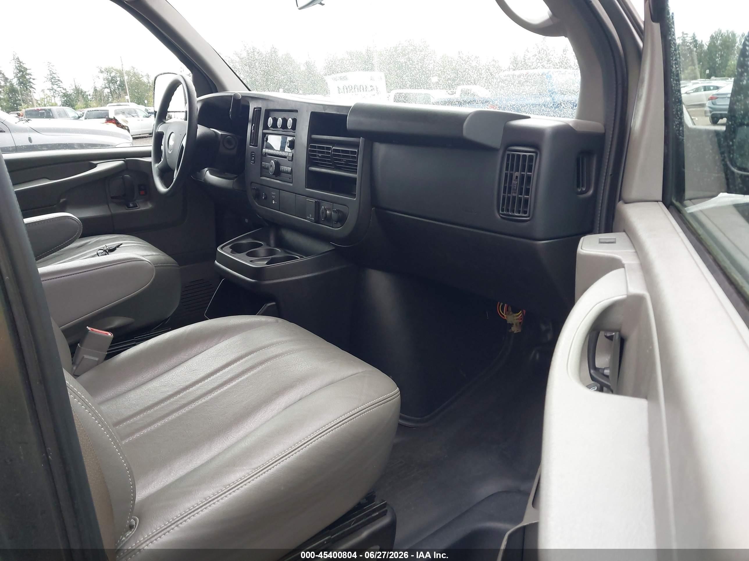 2015 Chevrolet Express 2500 Ls Gray vin: 1GNWGPFG5F1281807