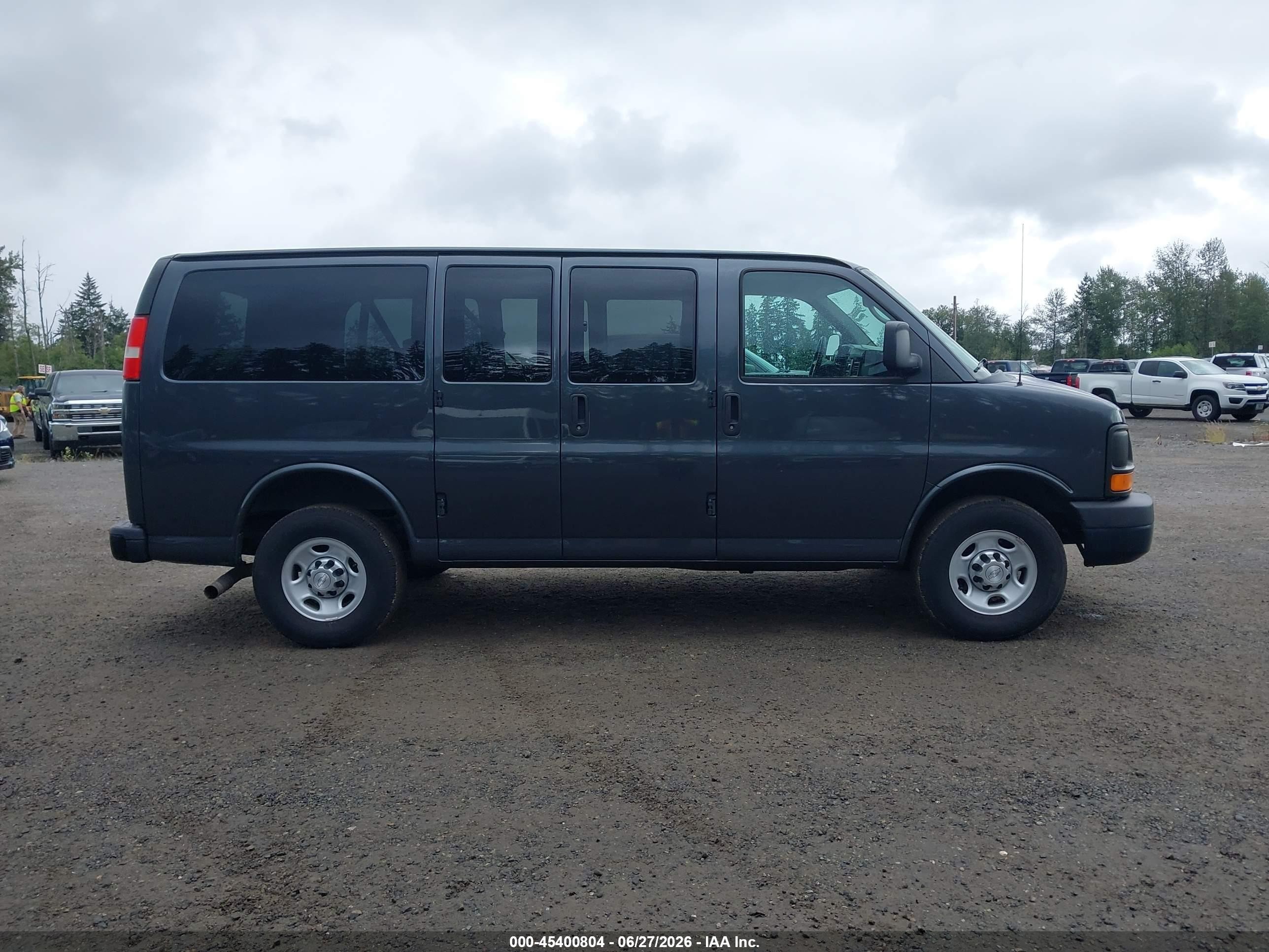 2015 Chevrolet Express 2500 Ls Gray vin: 1GNWGPFG5F1281807