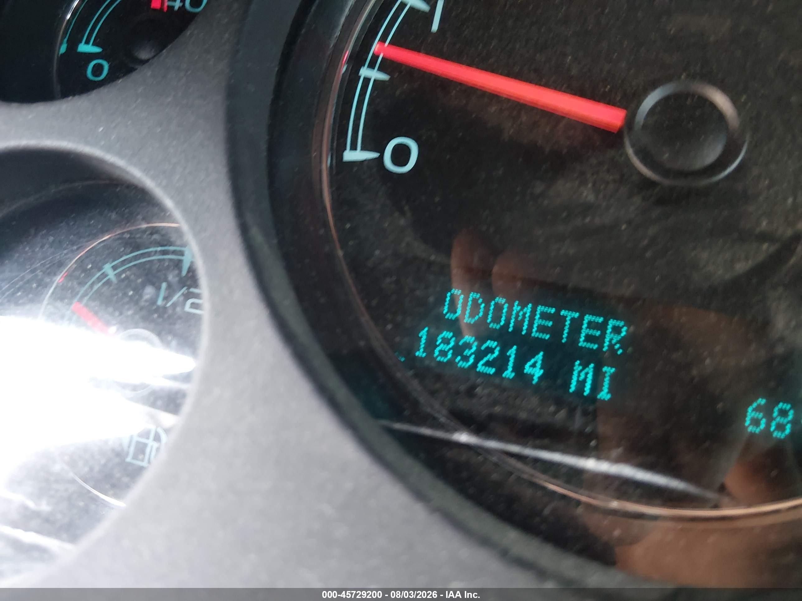 2013 Chevrolet Suburban Commercial Белый vin: 1GNWK5EG2DR325152