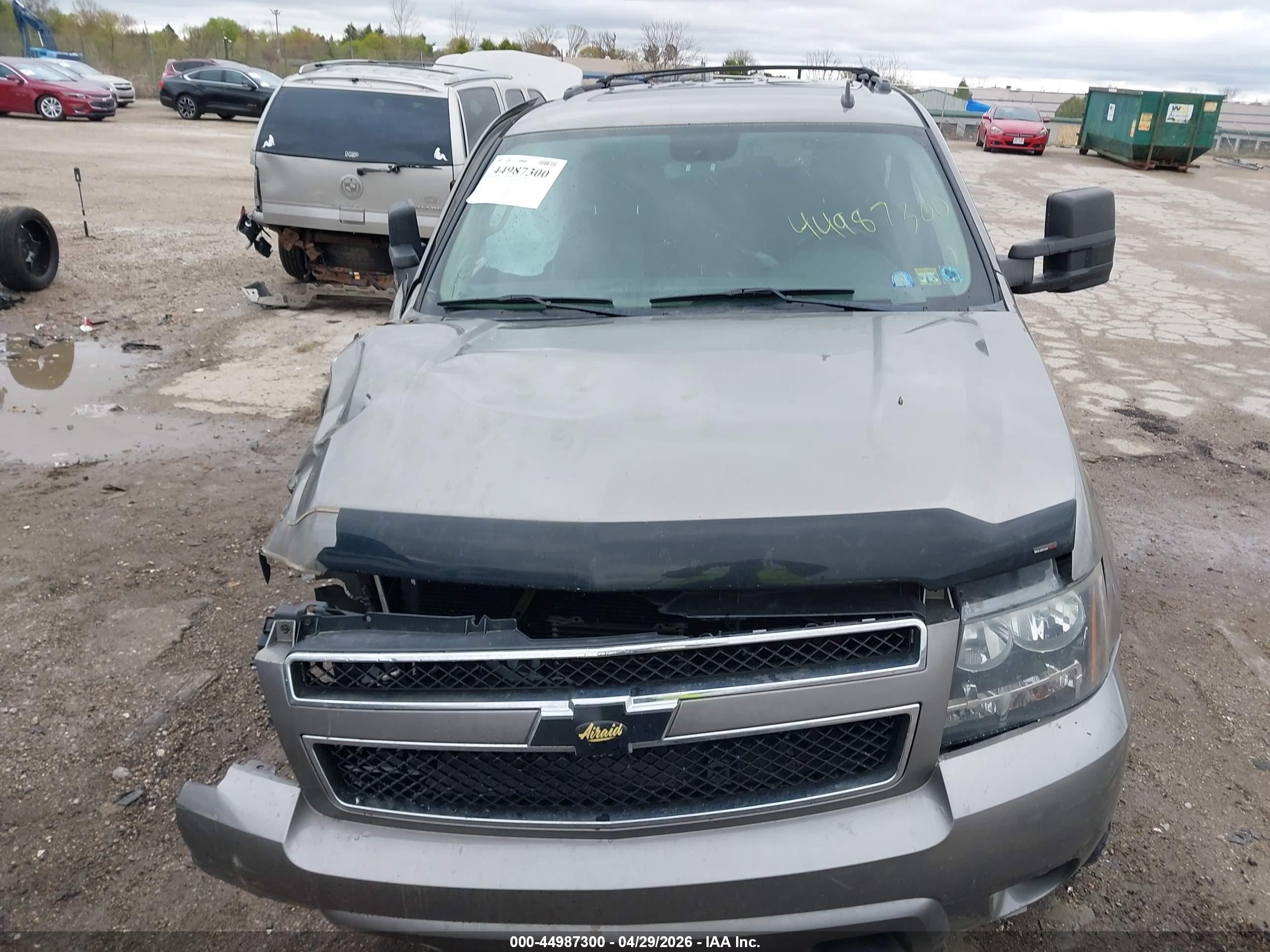 2012 Chevrolet Suburban 2500 Lt Бежевый vin: 1GNWKMEG8CR281392