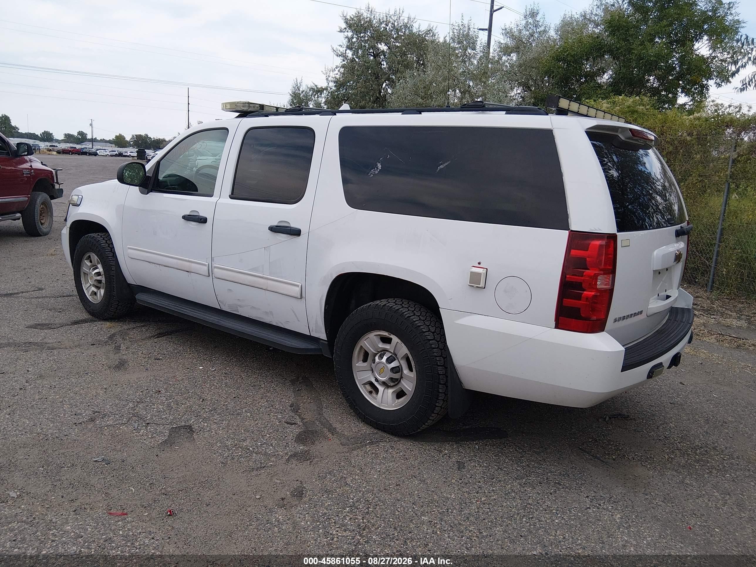 2010 Chevrolet Suburban 2500 Ls White vin: 1GNZKLEG2AR233763