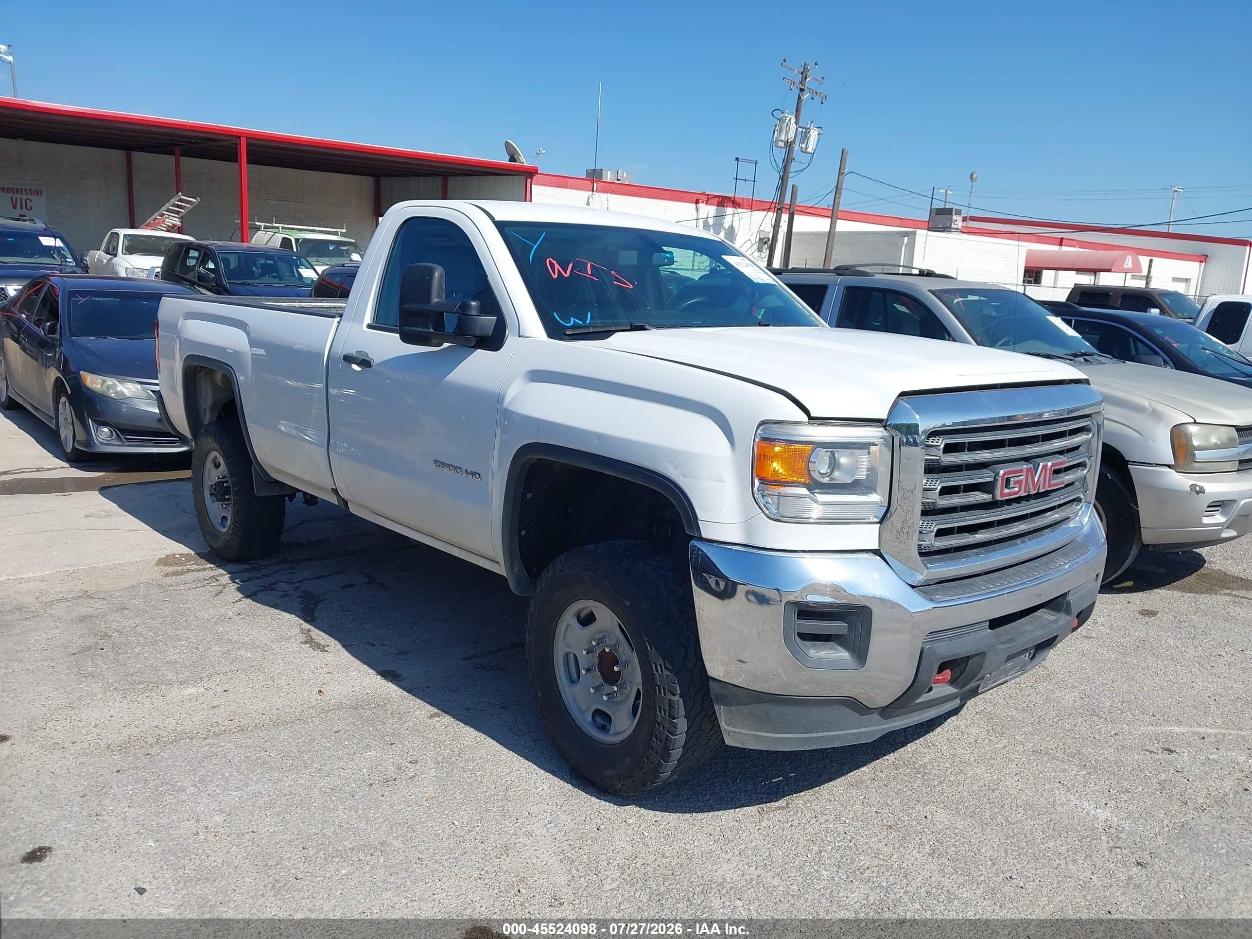 2015 Gmc Sierra 2500hd   White vin: 1GT01XEG7FZ145312