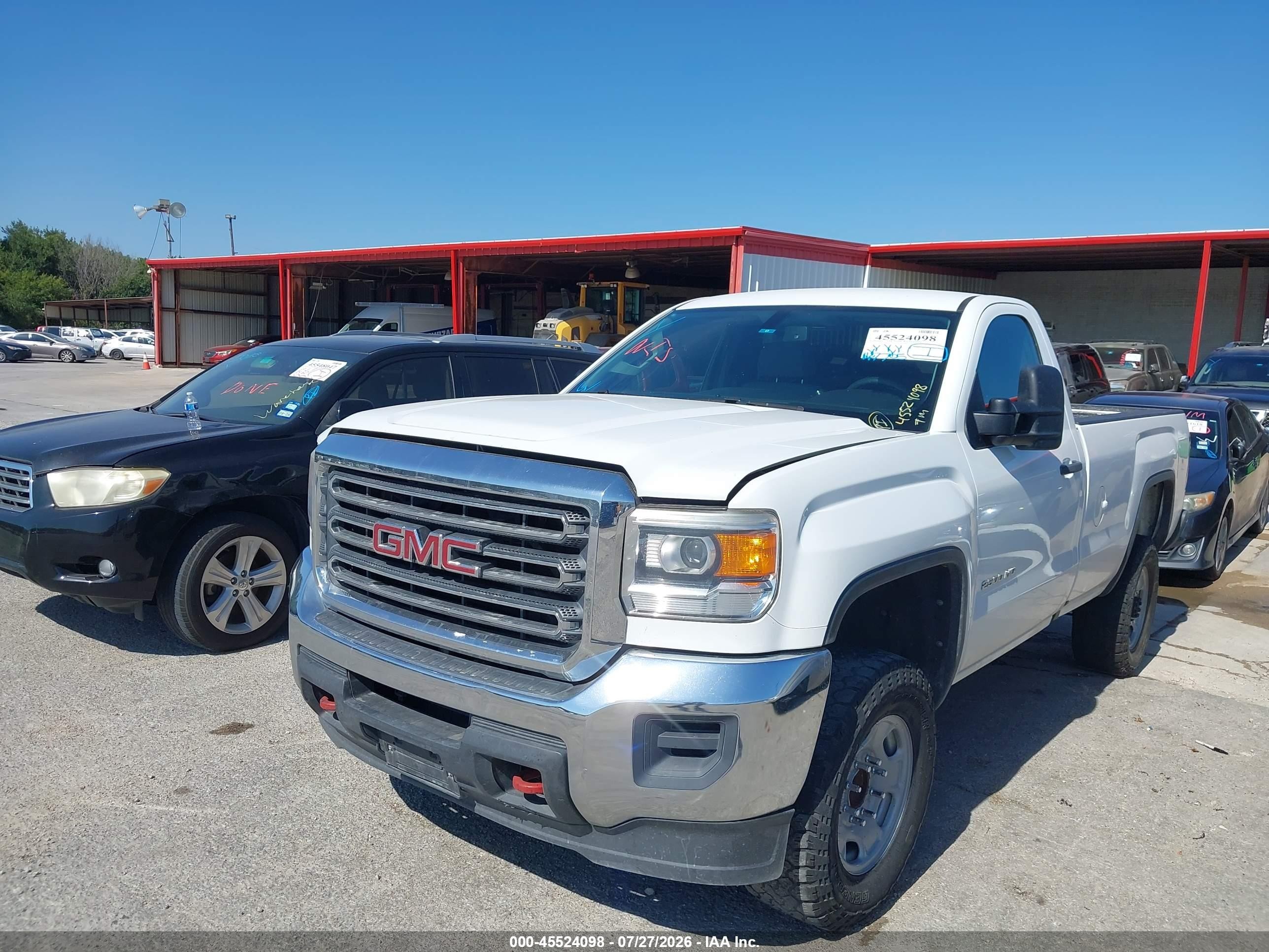 2015 Gmc Sierra 2500hd   White vin: 1GT01XEG7FZ145312