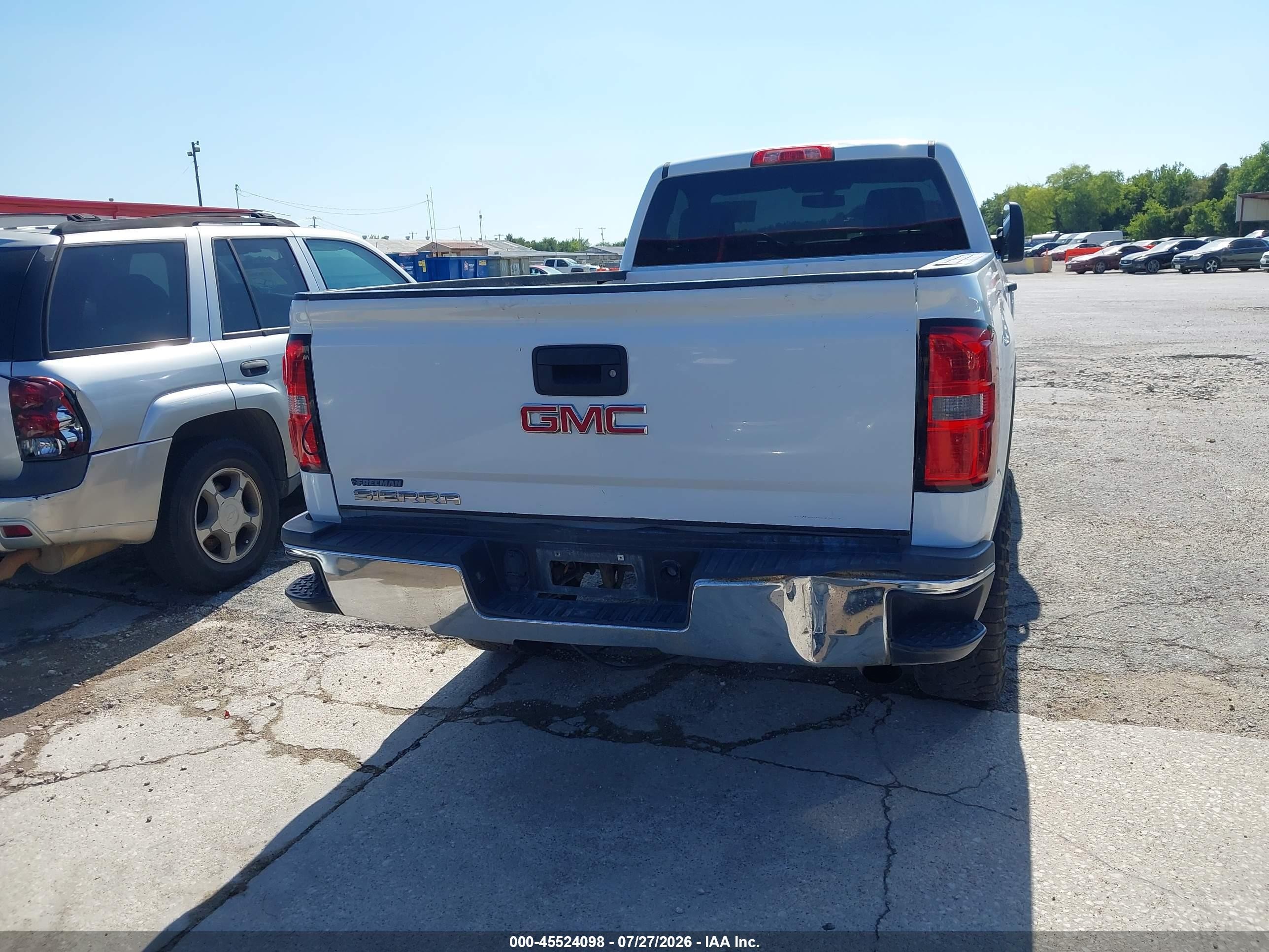 2015 Gmc Sierra 2500hd   White vin: 1GT01XEG7FZ145312