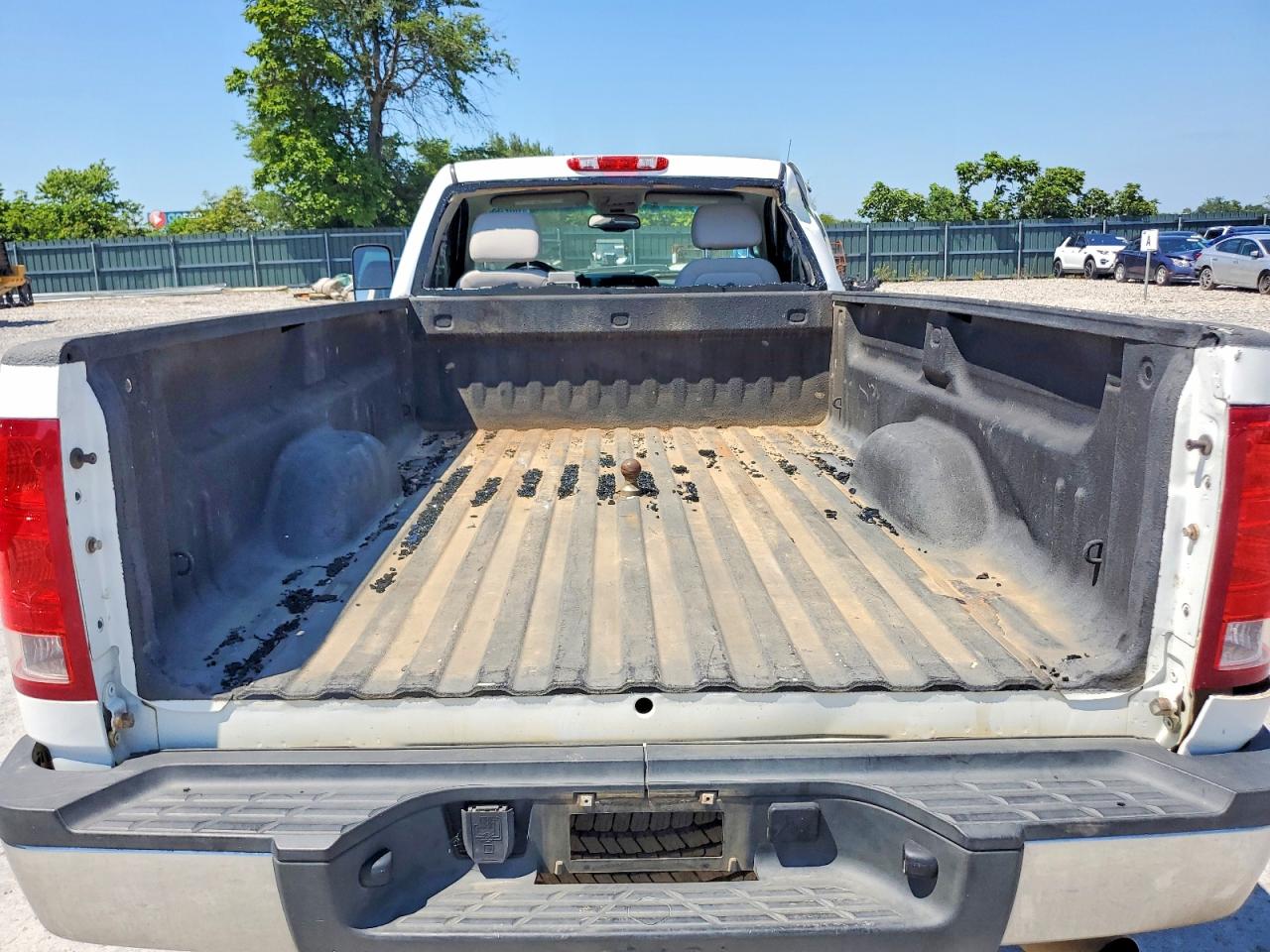 2013 Gmc Sierra K2500 Sle Белый vin: 1GT020C84DF211104