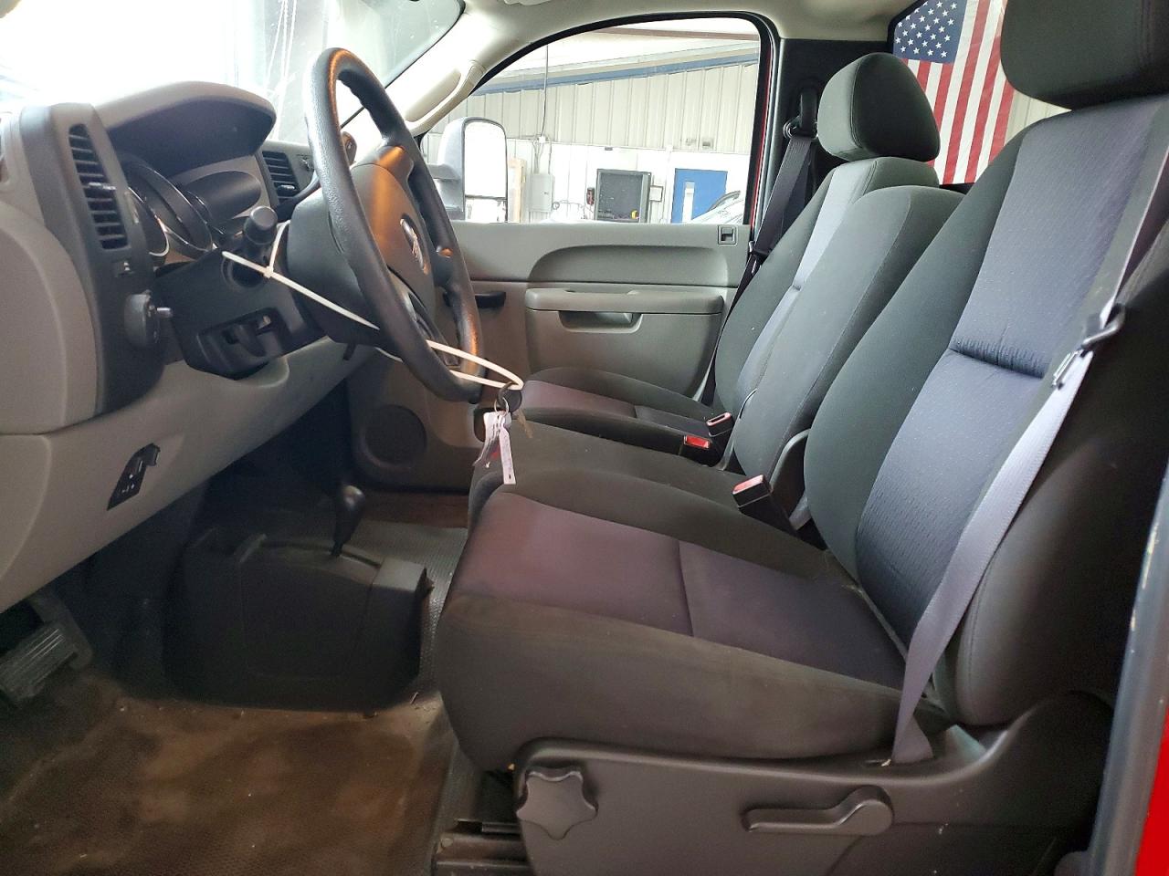 2011 Gmc Sierra K2500 Heavy Duty Red vin: 1GT02ZCG2BF171128