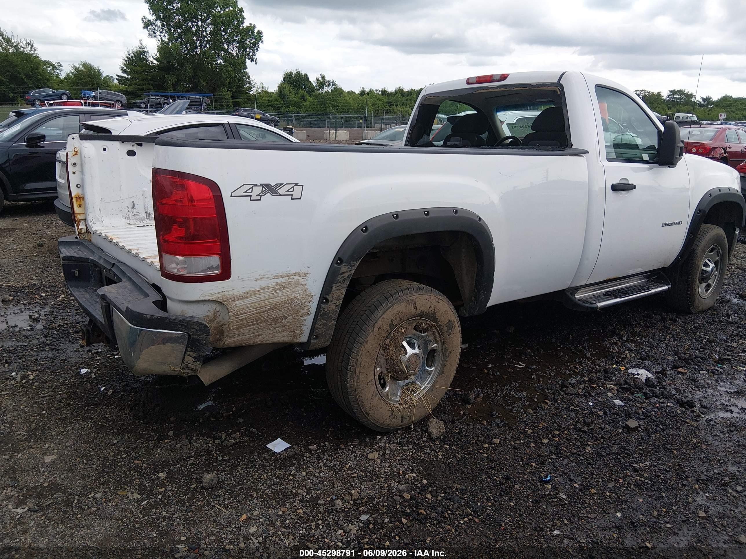 2011 Gmc Sierra 2500hd Work Truck White vin: 1GT02ZCG4BF118639