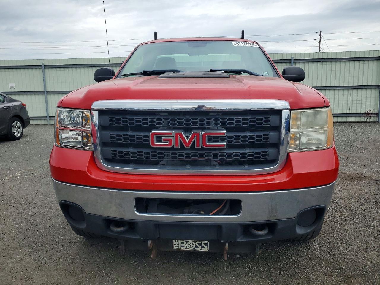 2012 Gmc Sierra K2500 Heavy Duty Red vin: 1GT02ZCGXCF114712