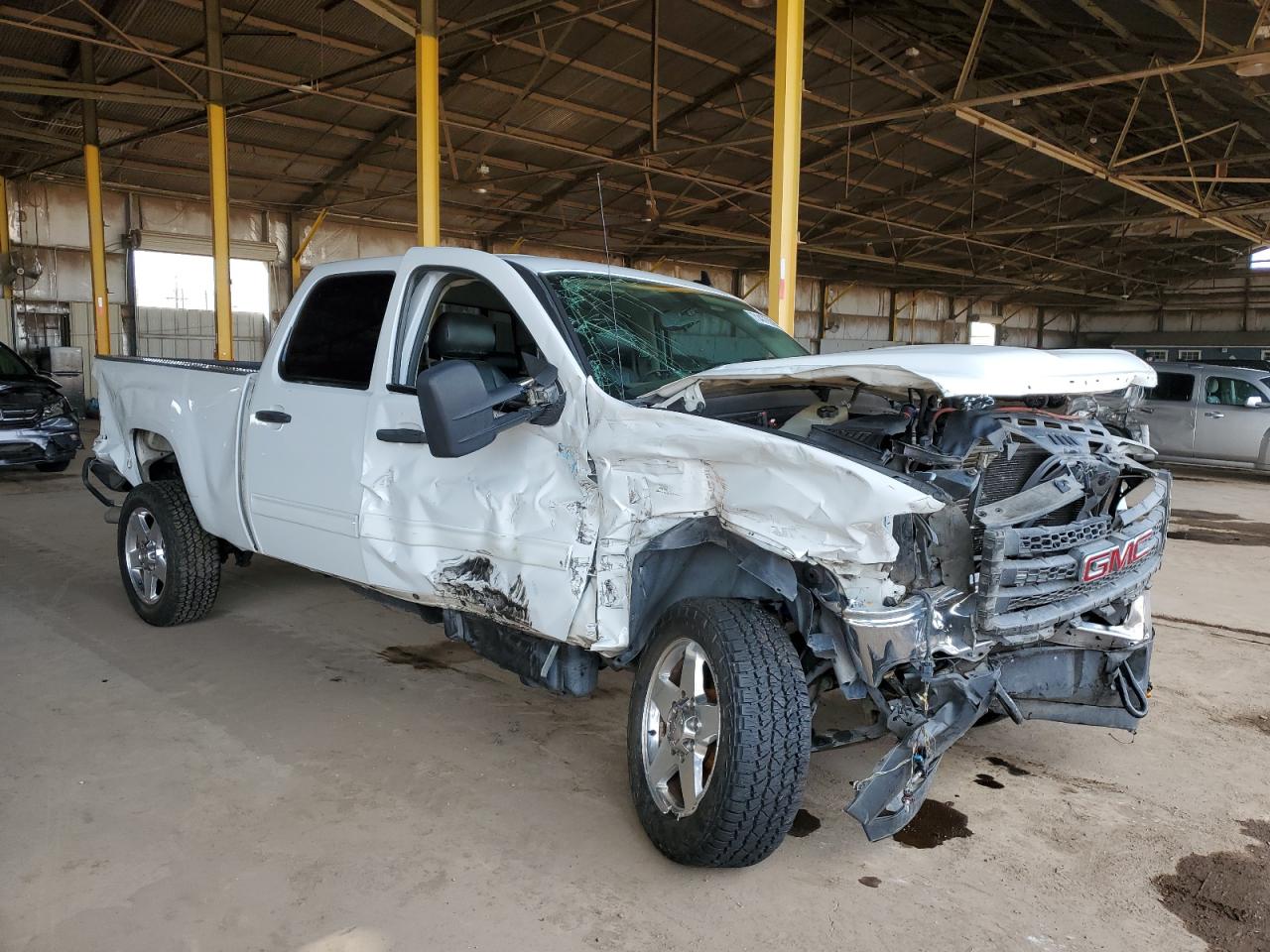 2011 Gmc Sierra C2500 Sle Белый vin: 1GT110C87BF104777