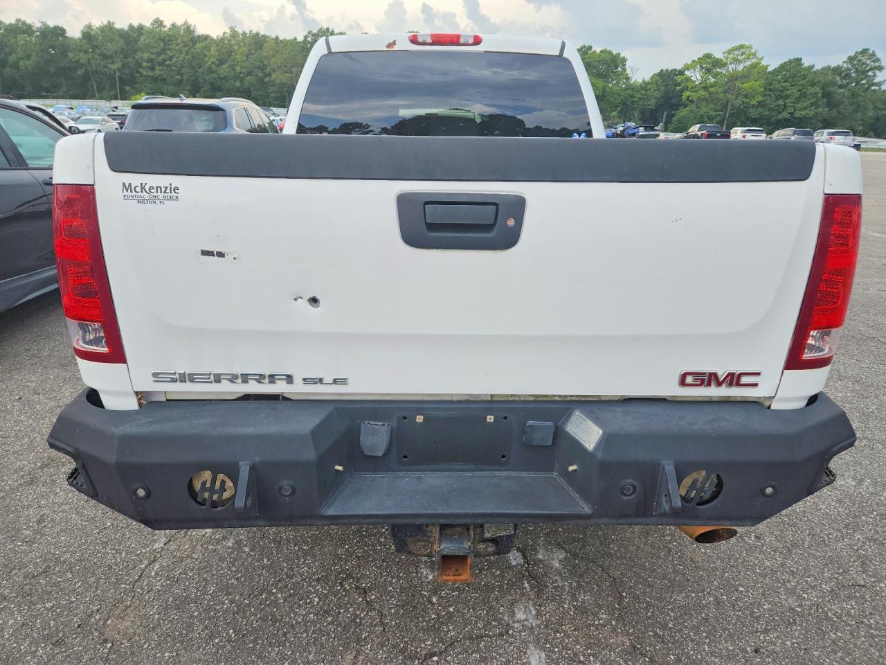 2011 Gmc Sierra C2500 Sle White vin: 1GT110CGXBF102495