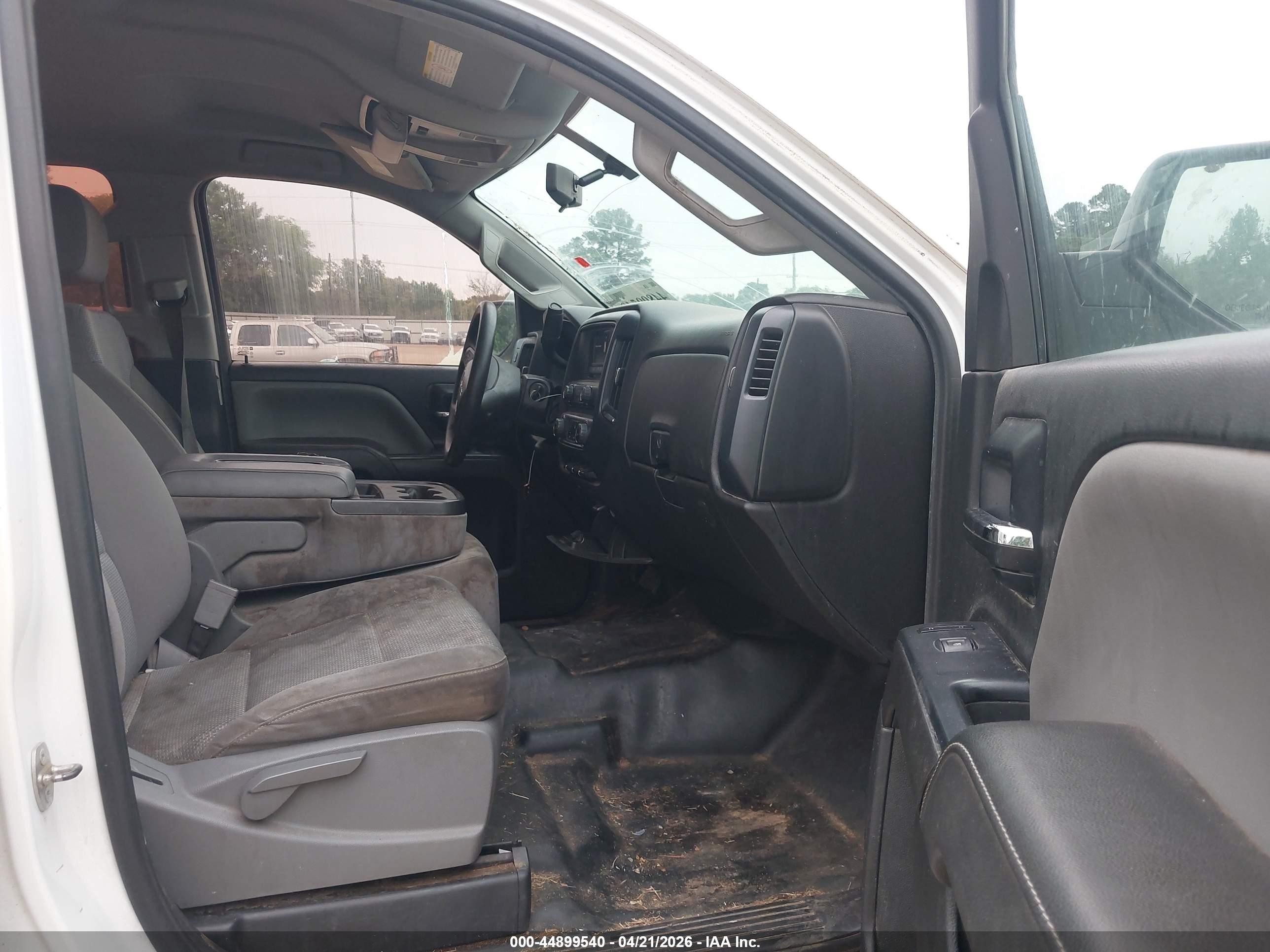 2015 Gmc Sierra 2500hd   Белый vin: 1GT11XEG1FF128169