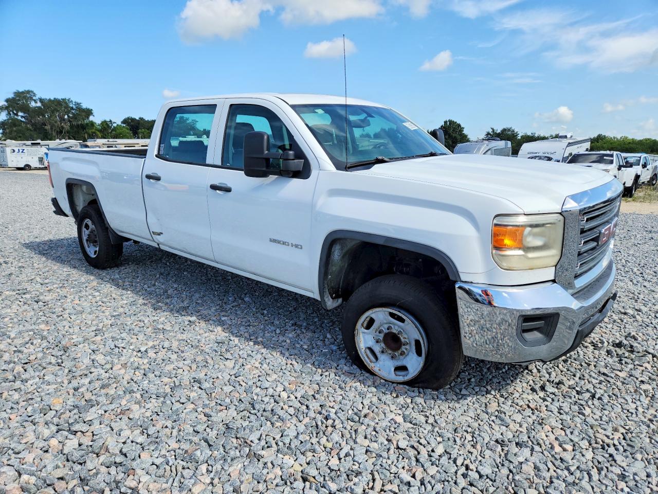 2015 Gmc Sierra C2500 Heavy Duty White vin: 1GT11XEG1FF144081