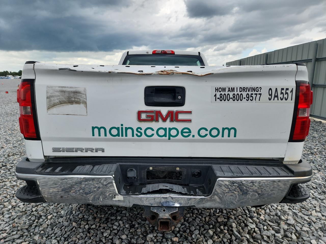 2015 Gmc Sierra C2500 Heavy Duty White vin: 1GT11XEG1FF144081 Damage: Tailgate, Chipped, 4