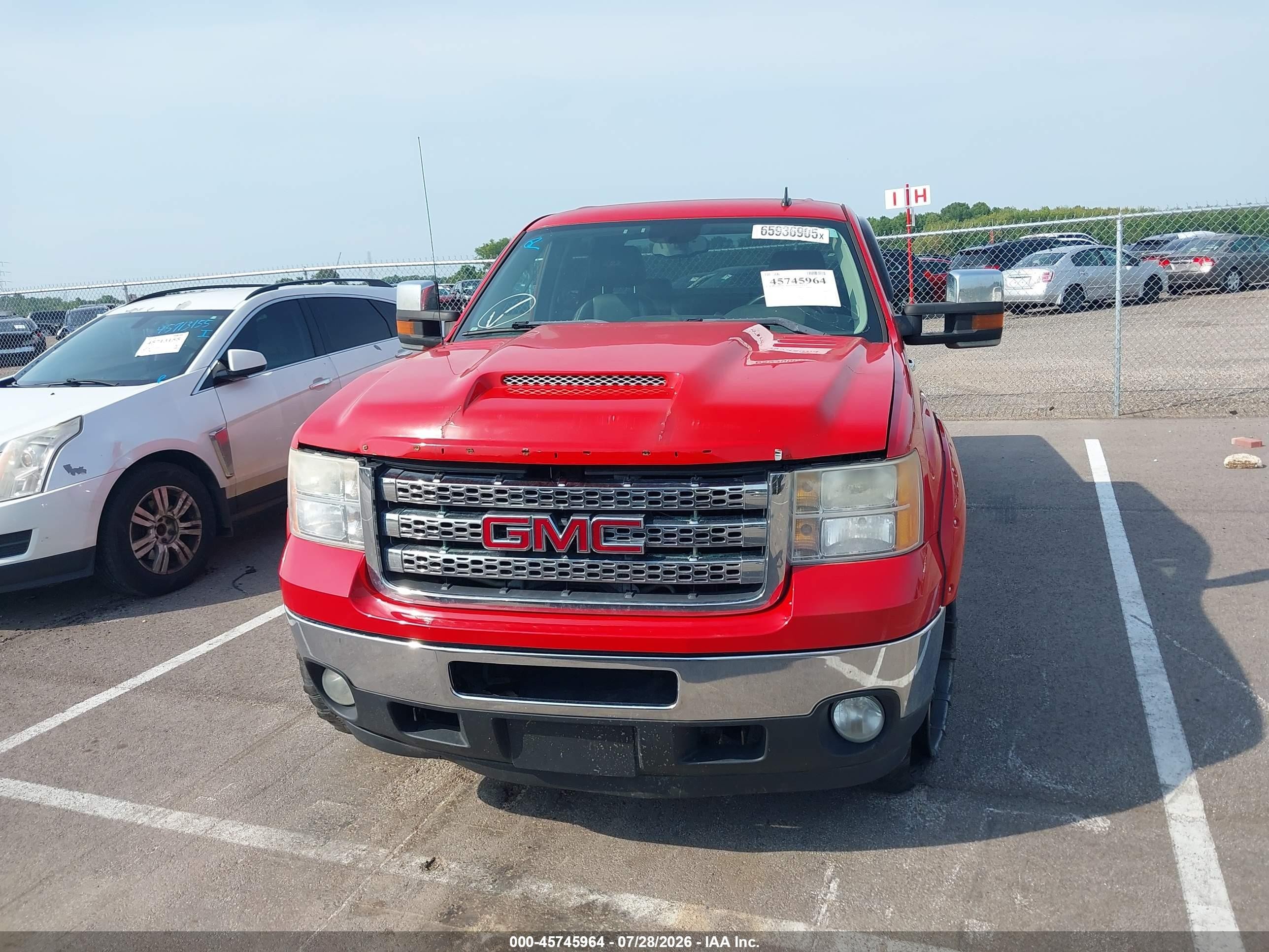 2011 Gmc Sierra 2500hd Sle Red vin: 1GT120C82BF191792