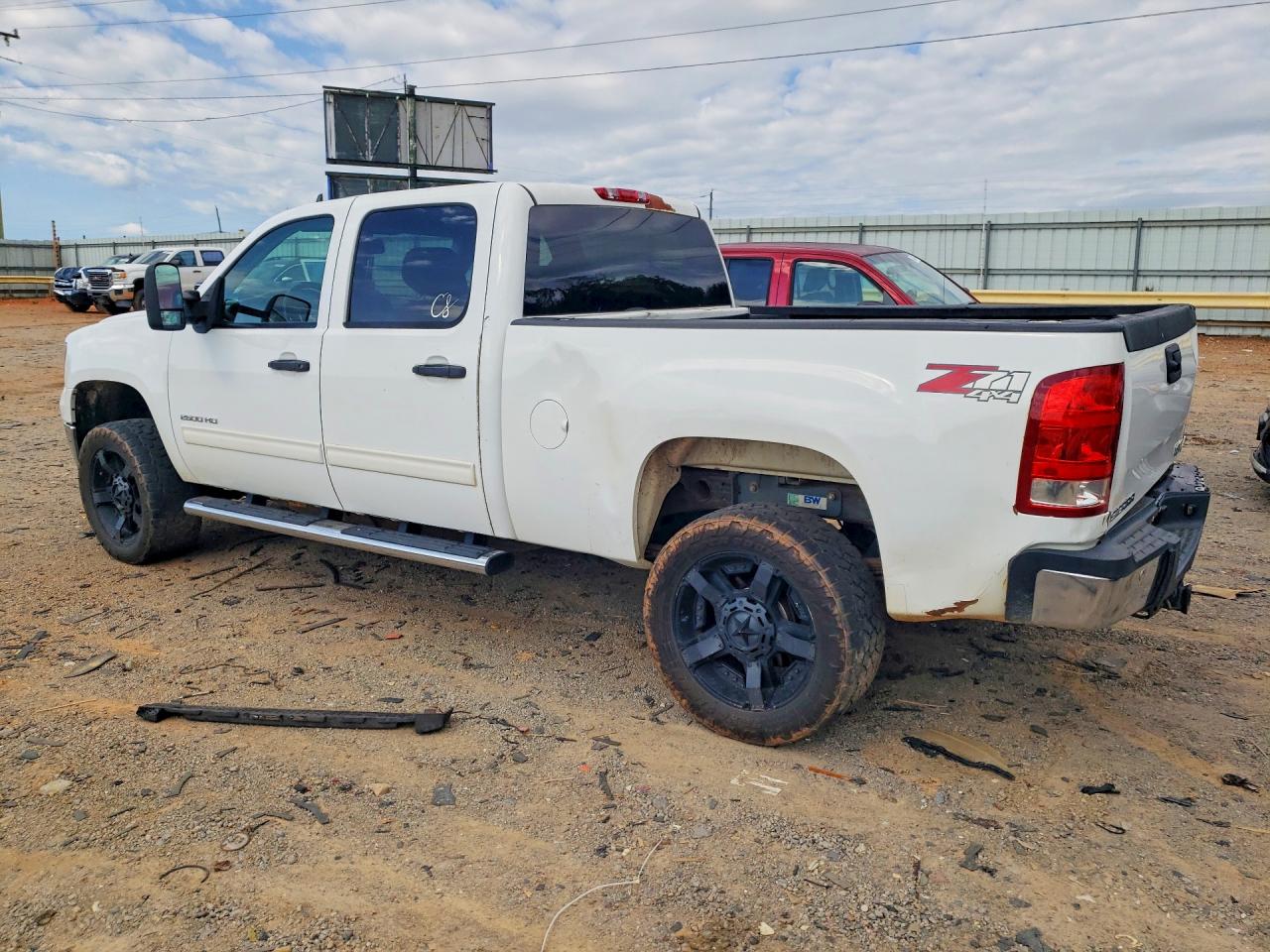 2011 Gmc Sierra K2500 Sle White vin: 1GT120C83BF246153