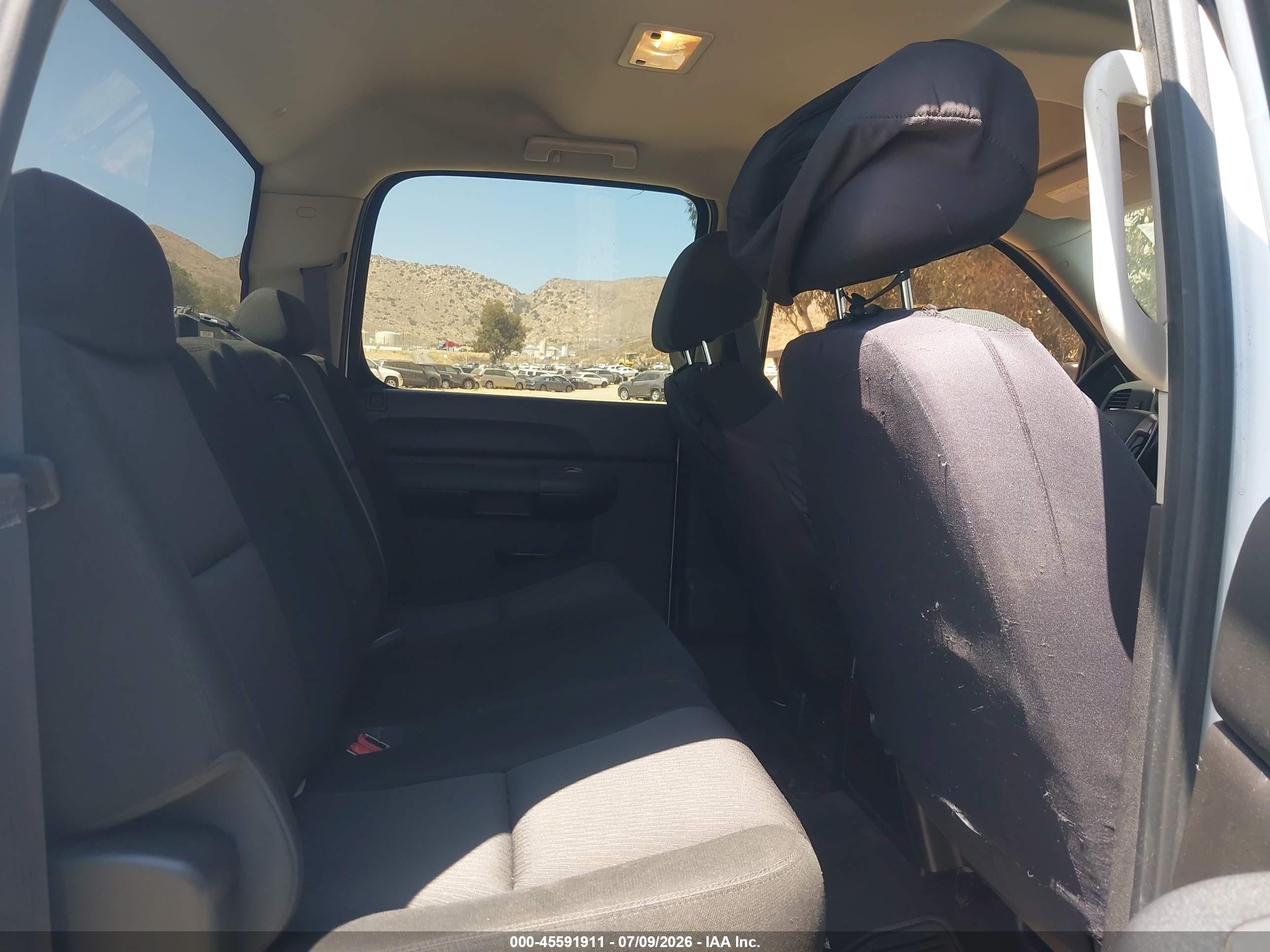 2013 Gmc Sierra 2500hd Sle White vin: 1GT120C87DF216415