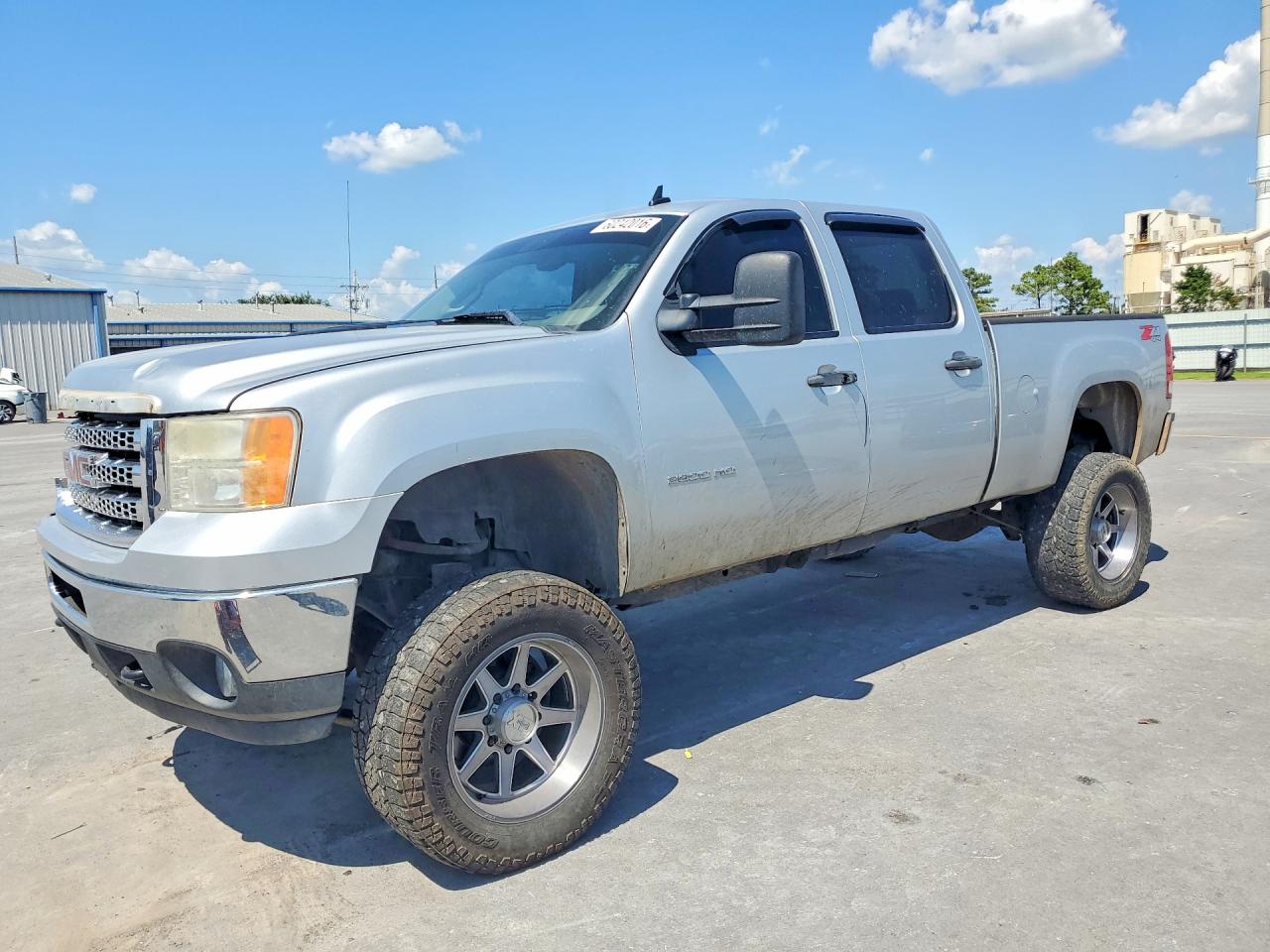 2012 Gmc Sierra2500 Silver vin: 1GT120C88CF131338
