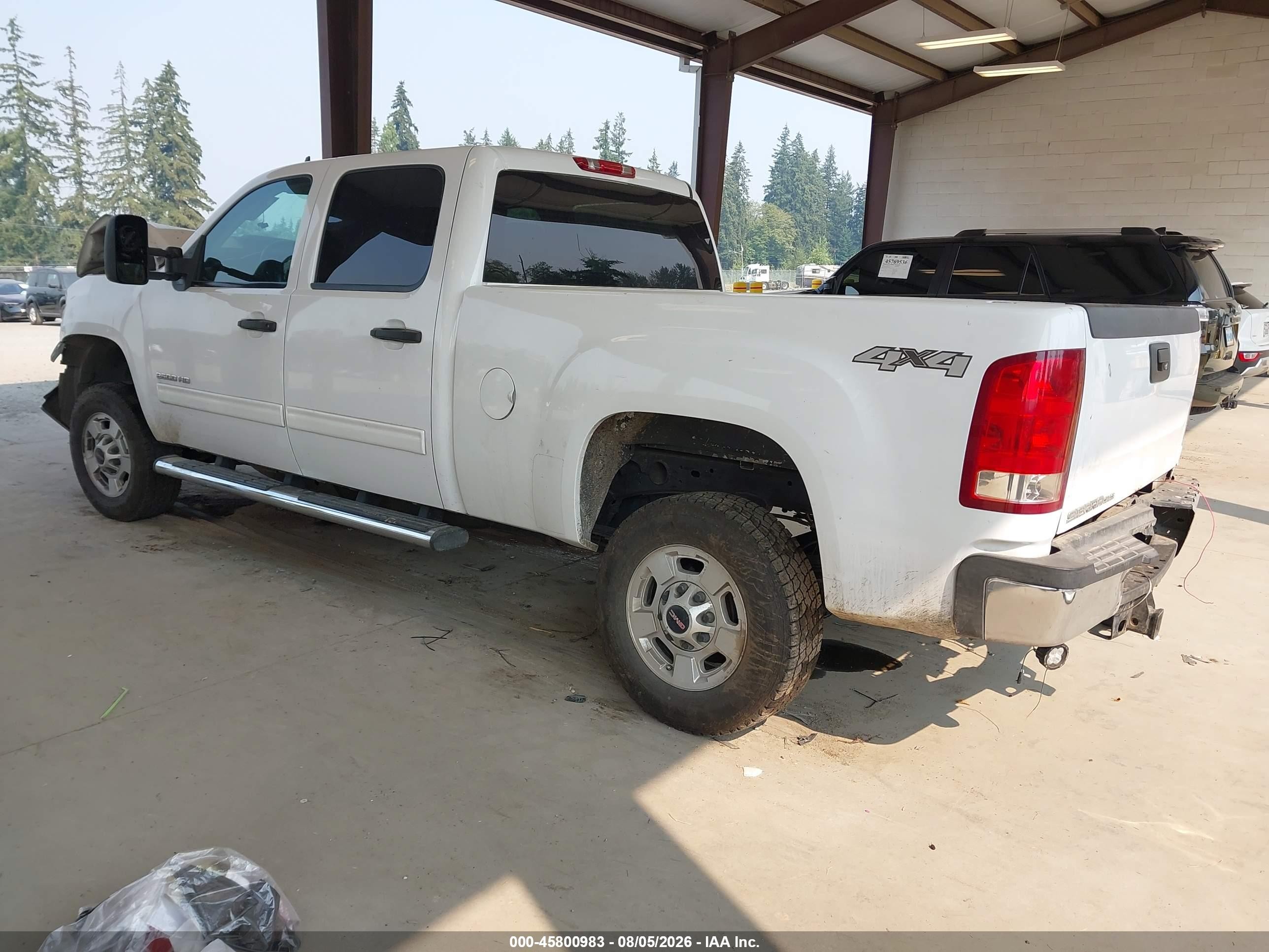 2011 Gmc Sierra 2500hd Sle White vin: 1GT120CG3BF112363