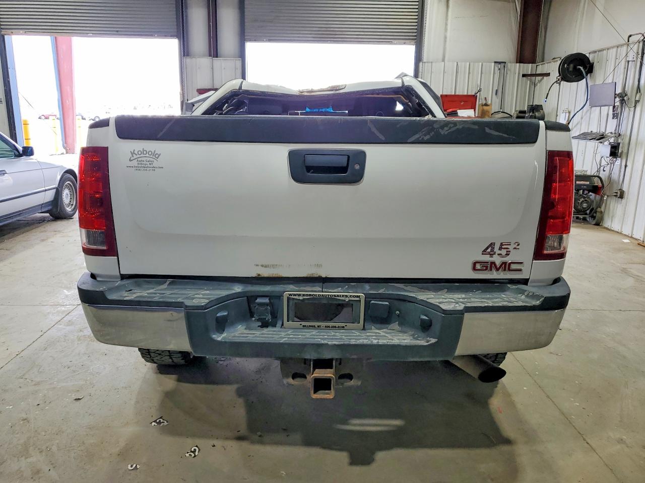 2011 Gmc Sierra K2500 Sle White vin: 1GT120CG3BF194000