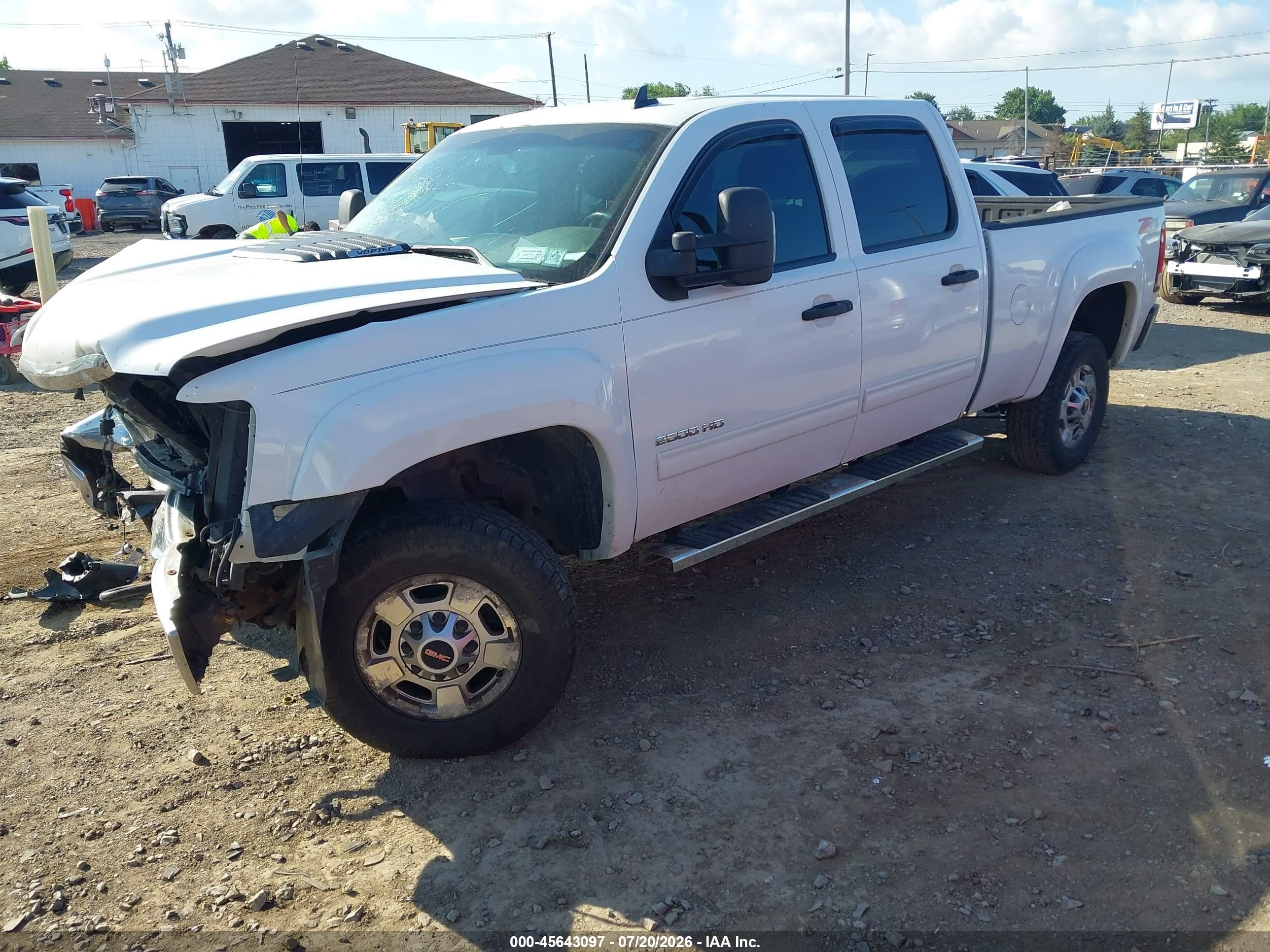 2011 Gmc Sierra 2500hd Sle White vin: 1GT120CG4BF204811