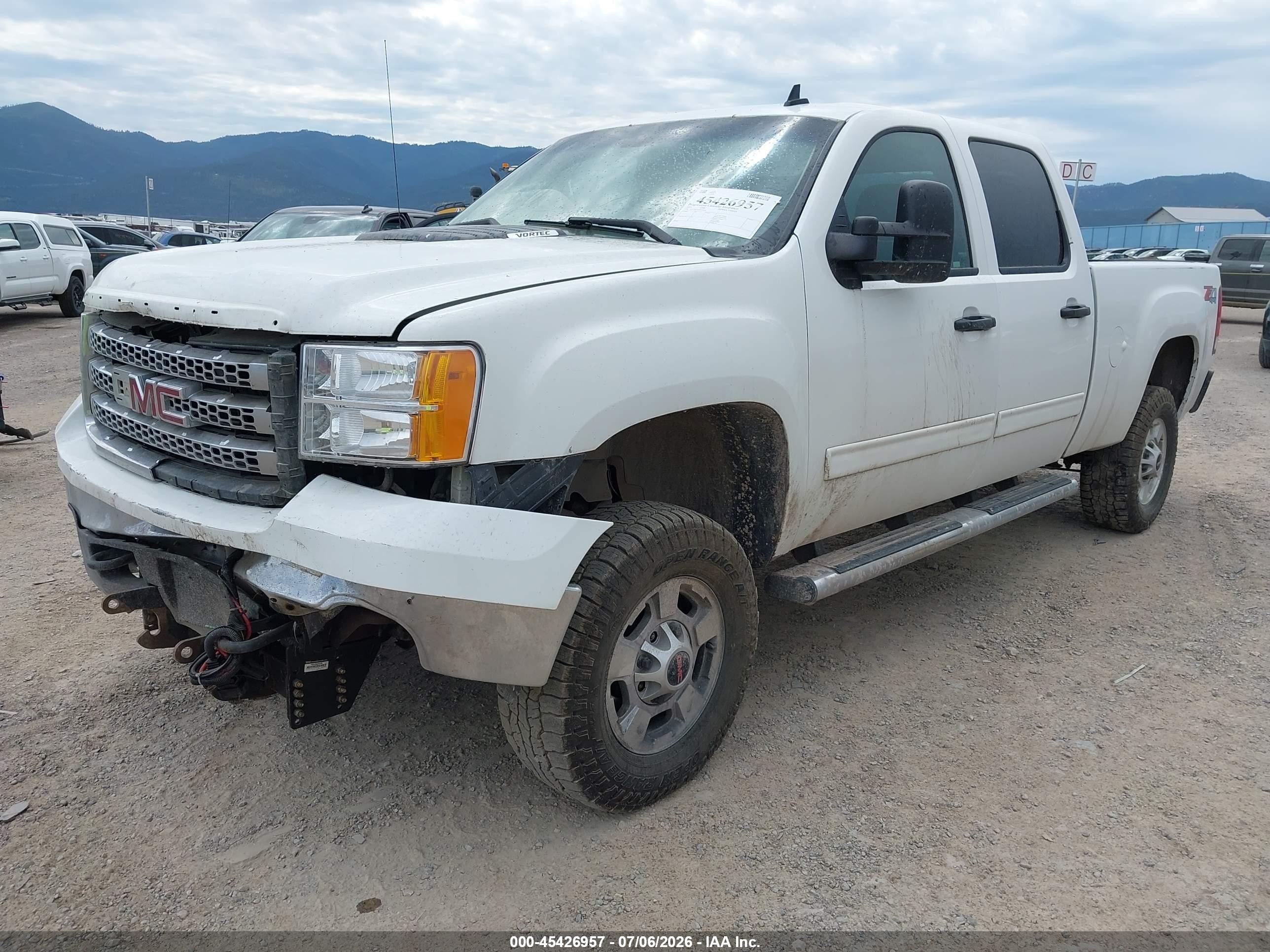 2013 Gmc Sierra 2500hd Sle White vin: 1GT120CG5DF107006
