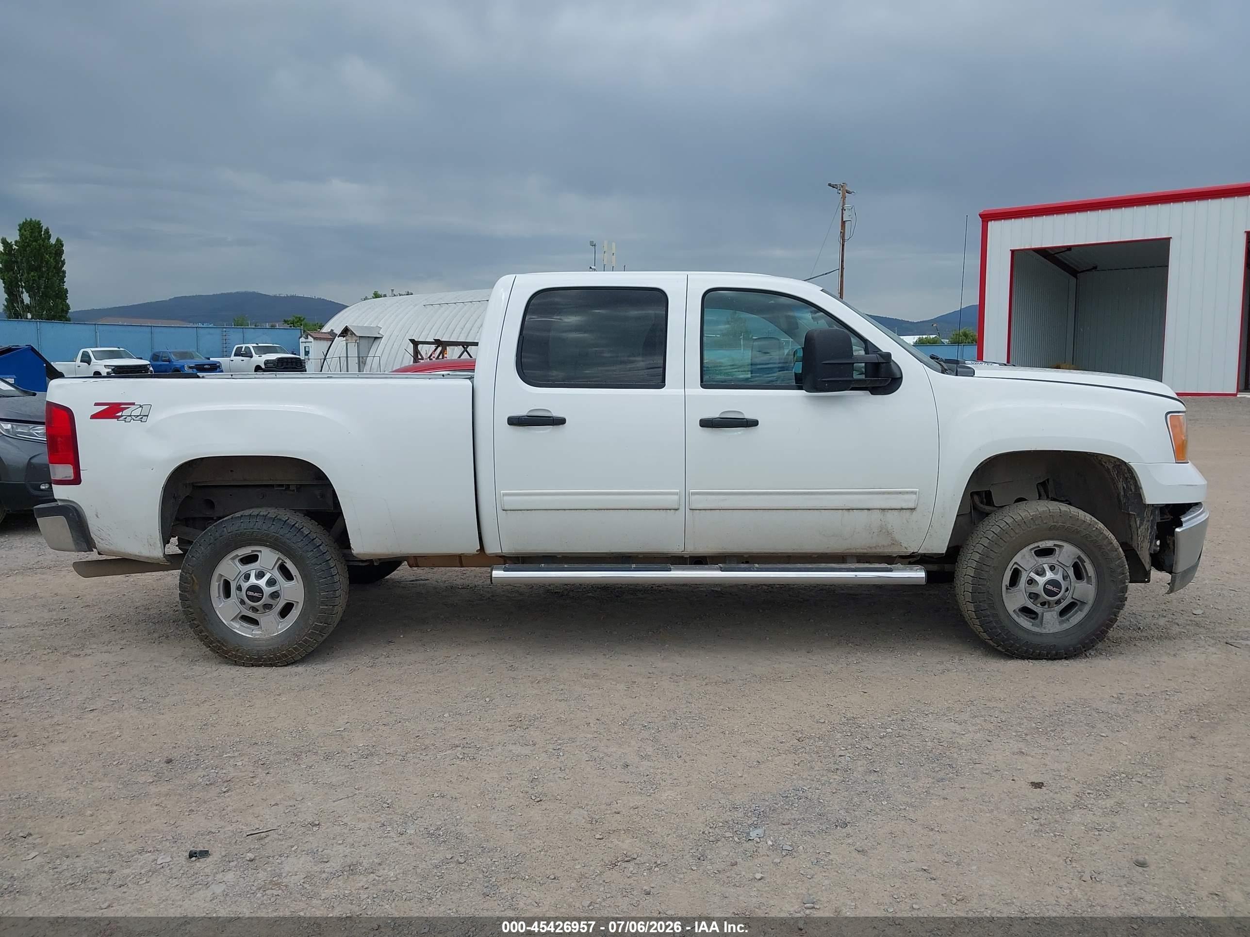 2013 Gmc Sierra 2500hd Sle White vin: 1GT120CG5DF107006