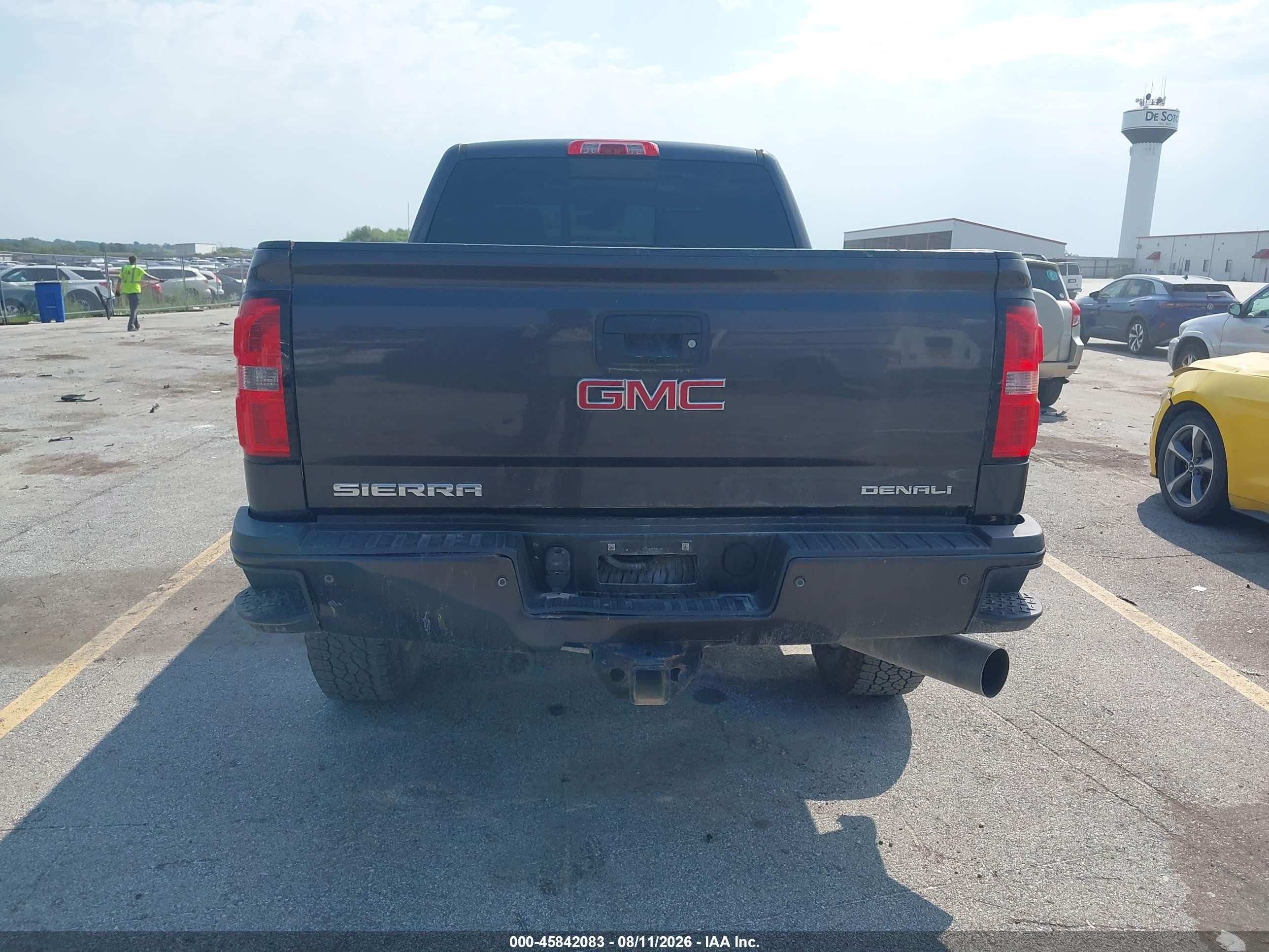 2015 Gmc Sierra 2500hd Denali Black vin: 1GT120E82FF160058