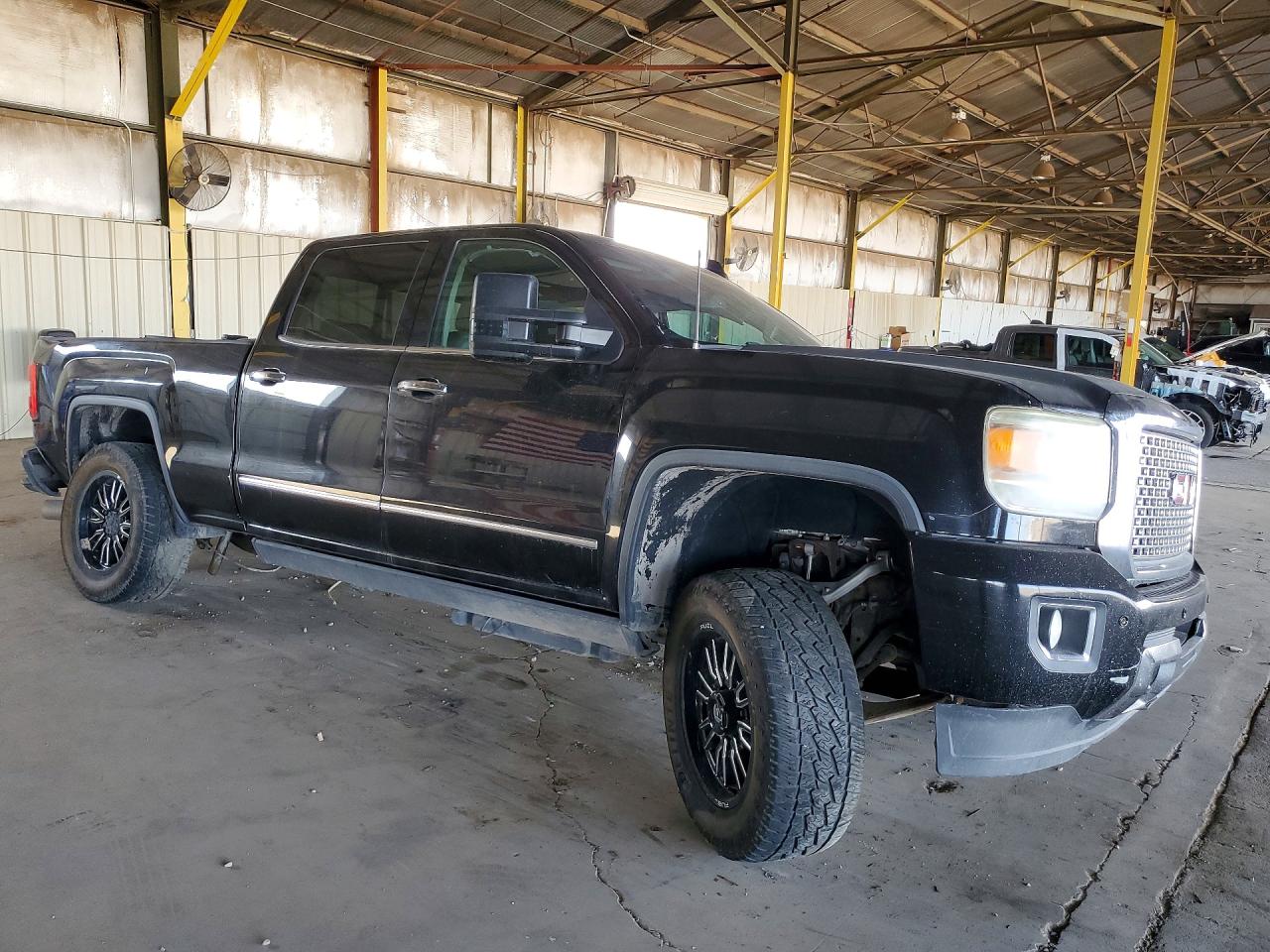 2015 Gmc Sierra K2500 Denali Black vin: 1GT120E82FF587739