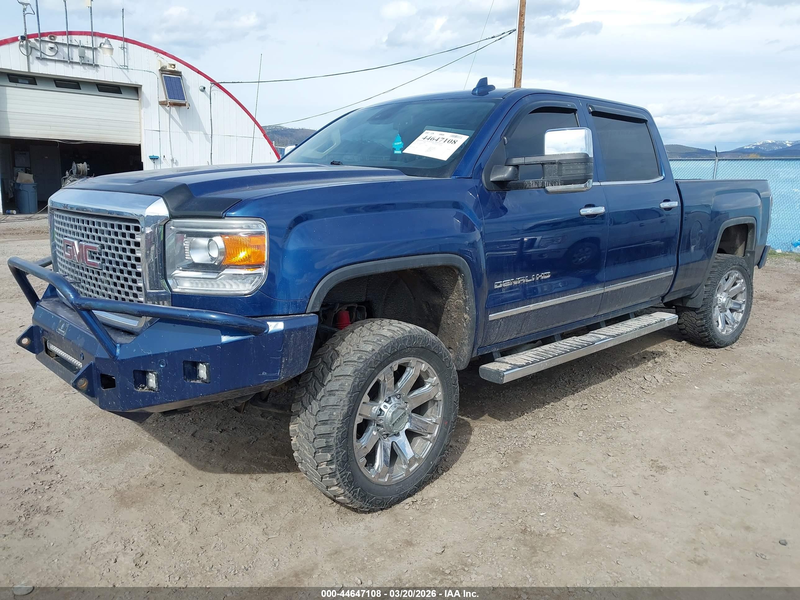 2015 Gmc Sierra 2500hd Denali Синий vin: 1GT120E88FF575157